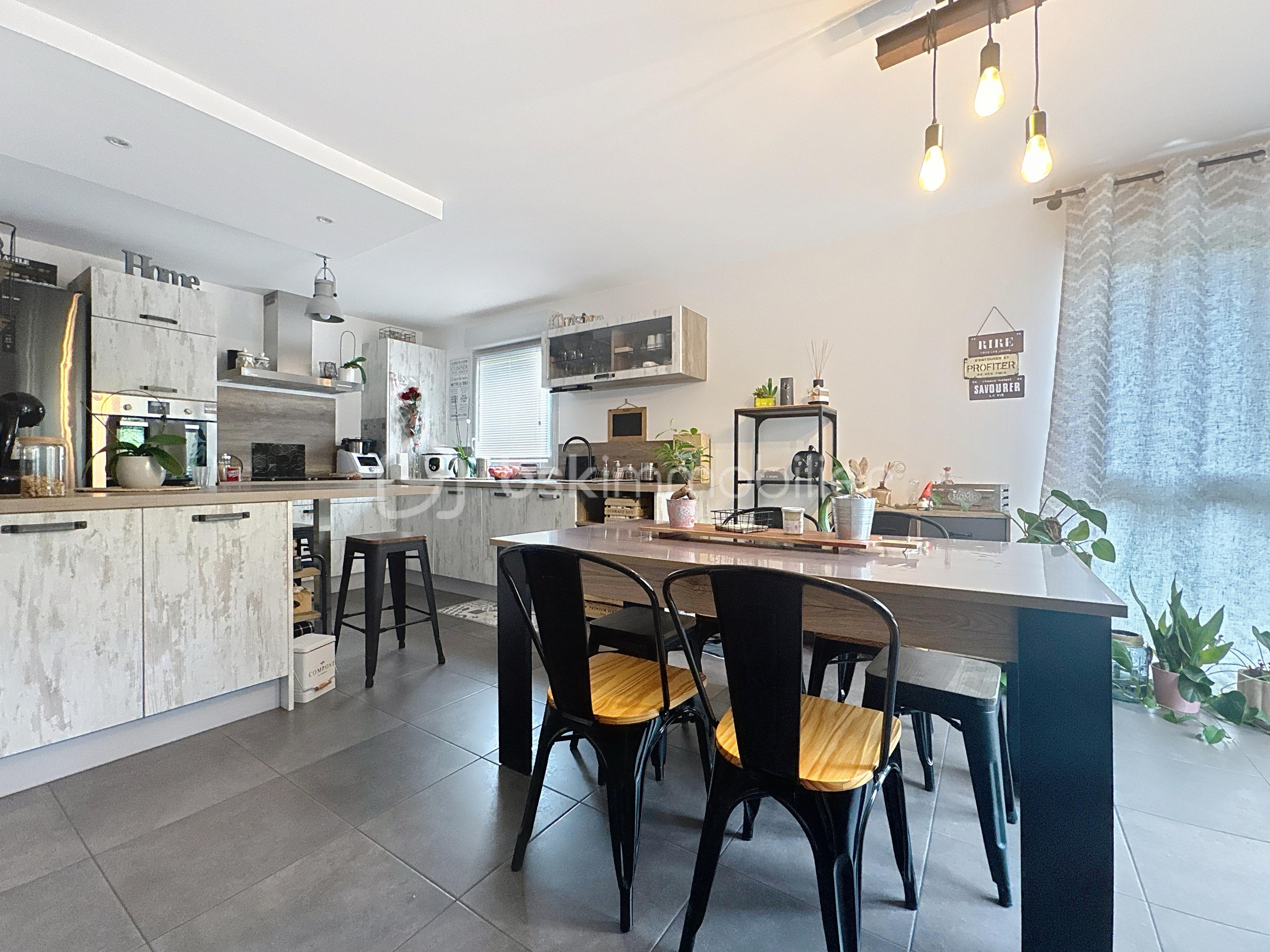 Maison de 8 947 m² - IMG_4F6C40245014-9.jpeg