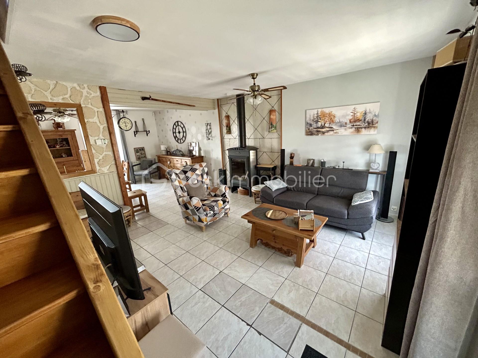 192ba3aa-9ff2-4ca0-8bbc-f3210243fae6.jfif