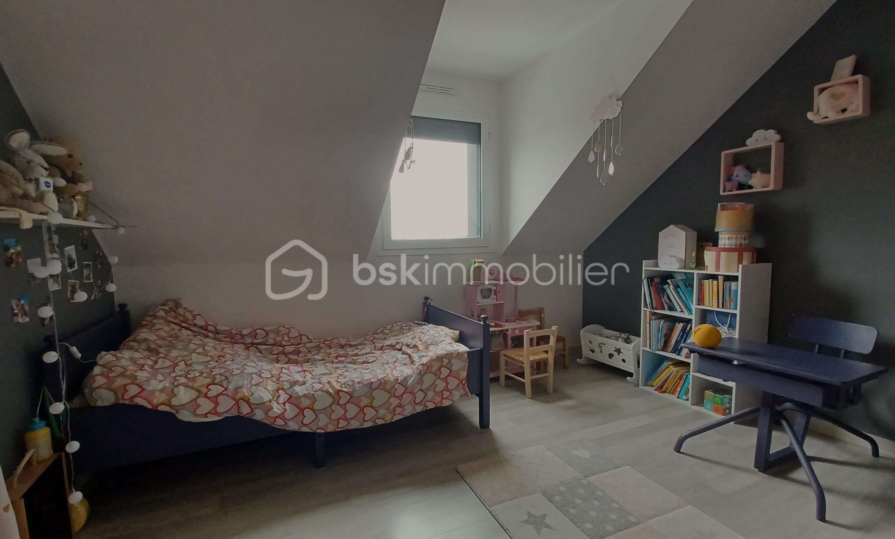 Maison de 150,74 m² - Ch 4 revue.jpg