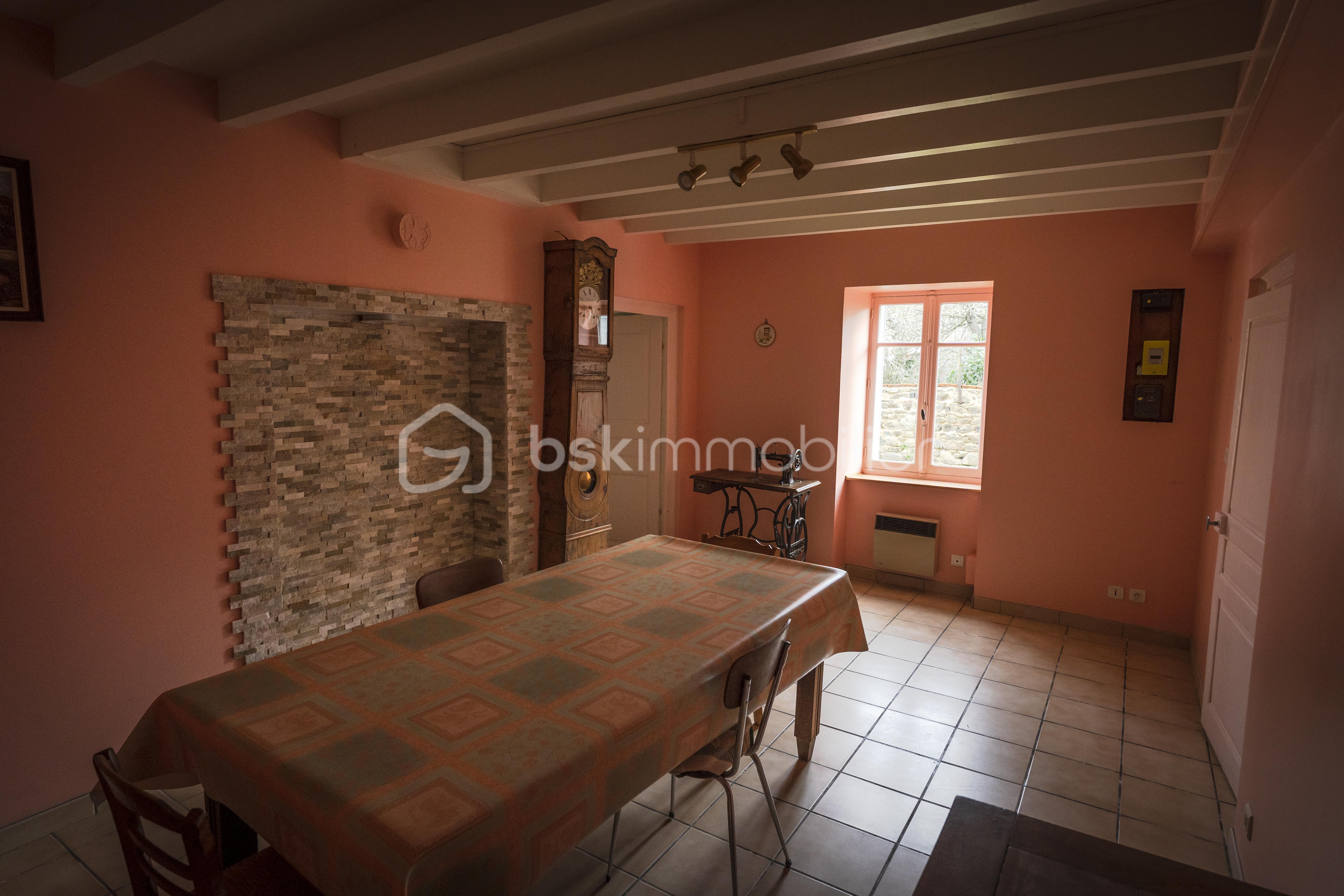 Corps de ferme de 122 m² - DSC02206.jpg