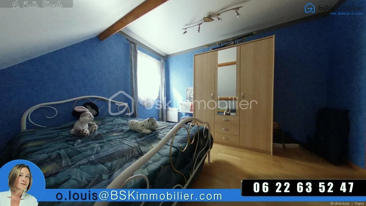 Maison de 154 m² - Chambre bleue (5).JPG