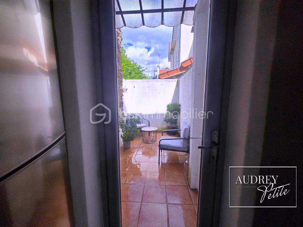 Audrey PETITE AGENT IMMOBILIER Maisons-Alfort2.jpg