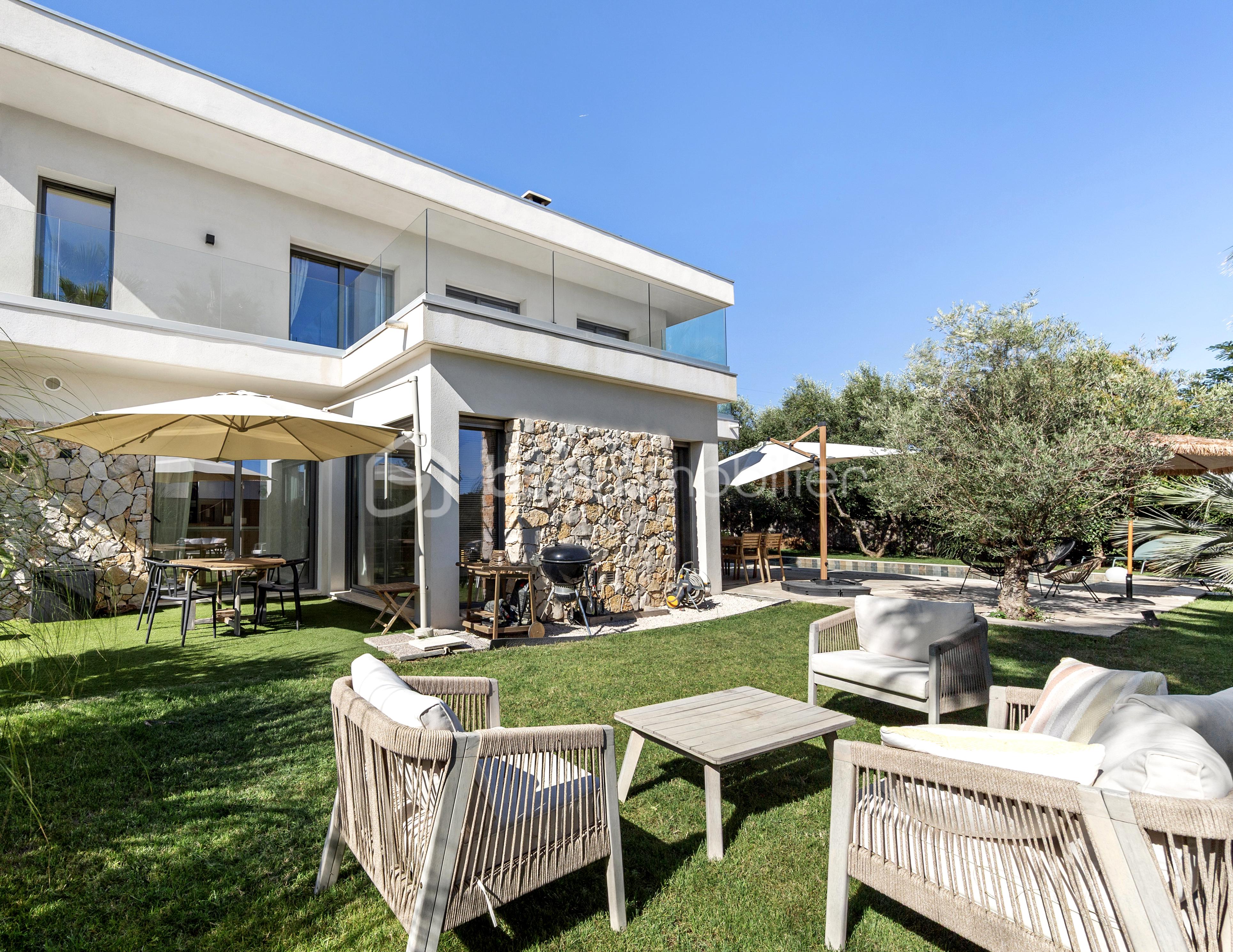 Maison de 164,87 m² - 4.JPG