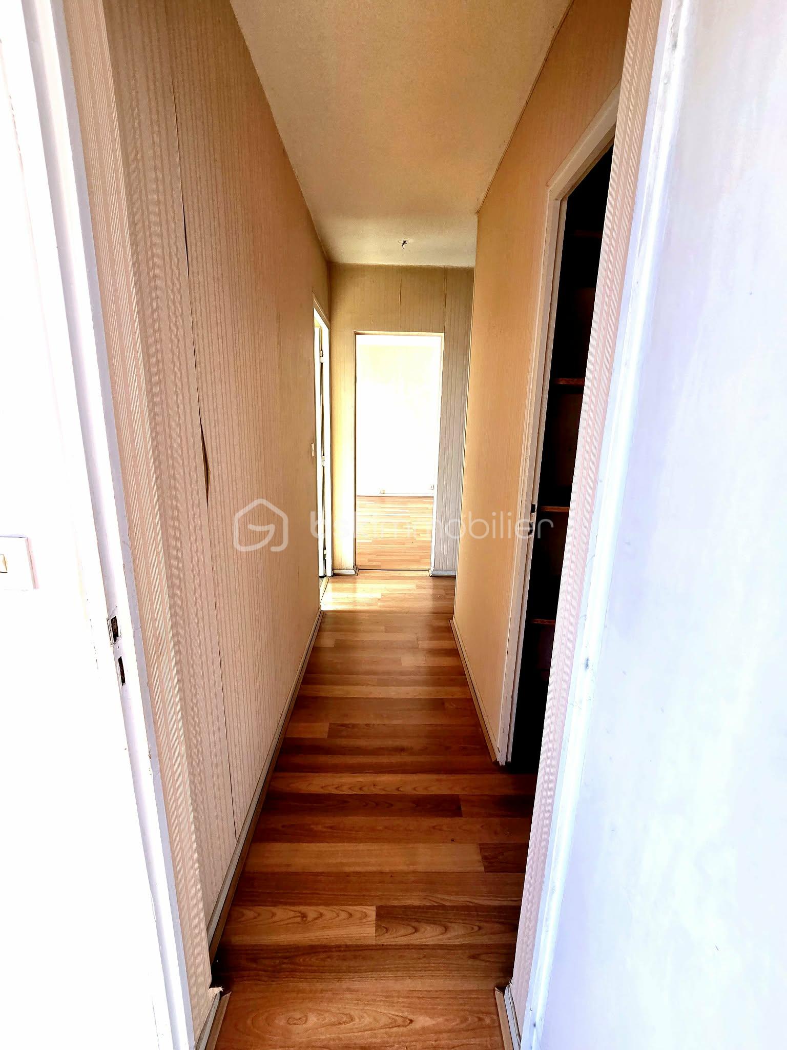 86df0ad9-acd0-4c5b-ba25-0cdea1e550eb.jpg