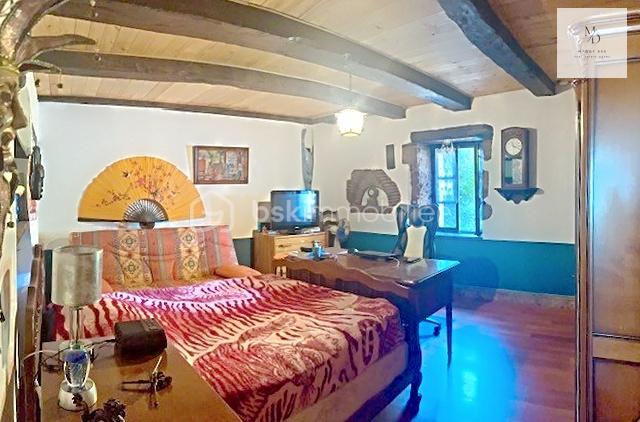 Maison en pierre de 93 m² - essertenne_00106.jpeg