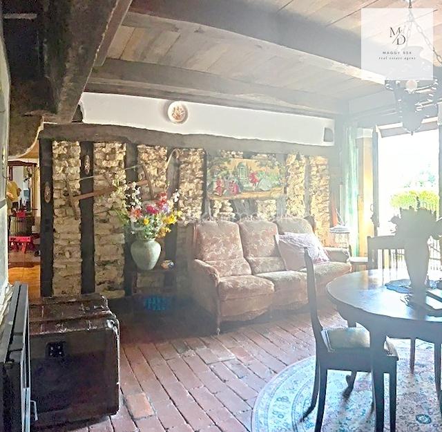 Maison en pierre de 93 m² - essertenne_00110.jpeg