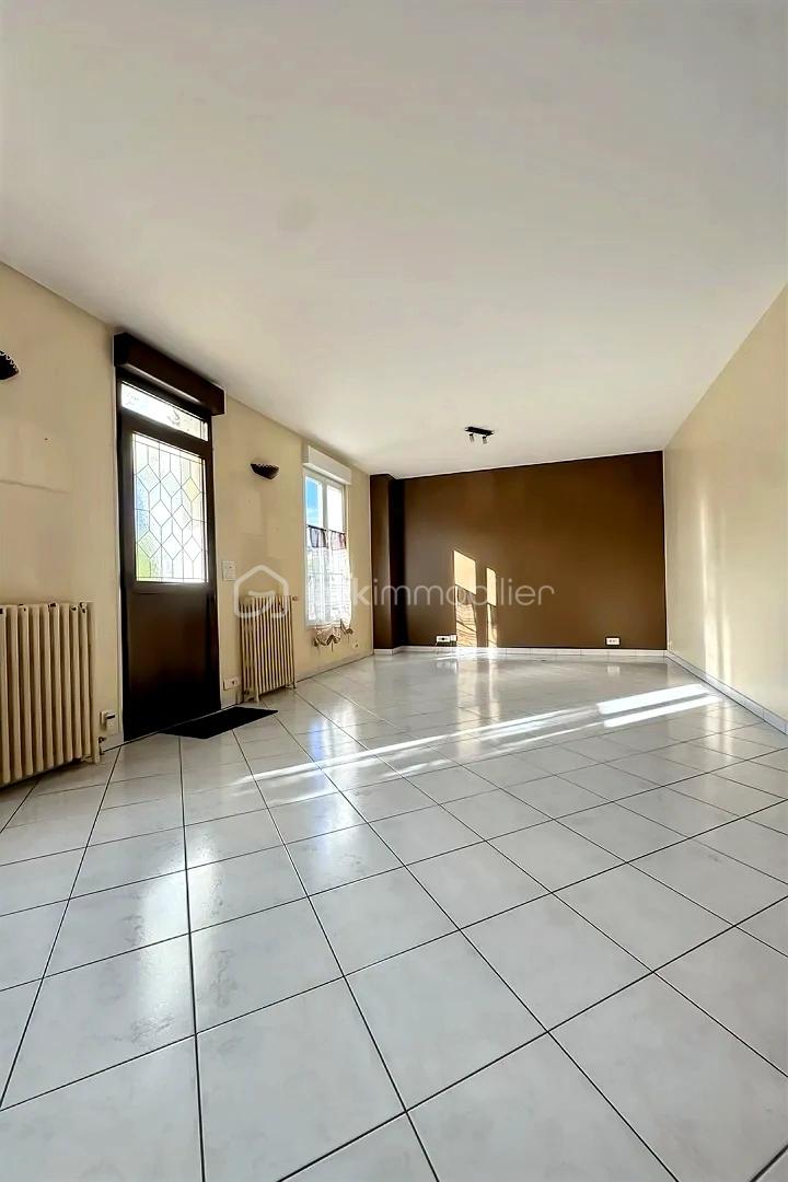 Maison de 140 m² - hoqi-cf7ce2d6de8443259a478600bcde5a9c.JPG