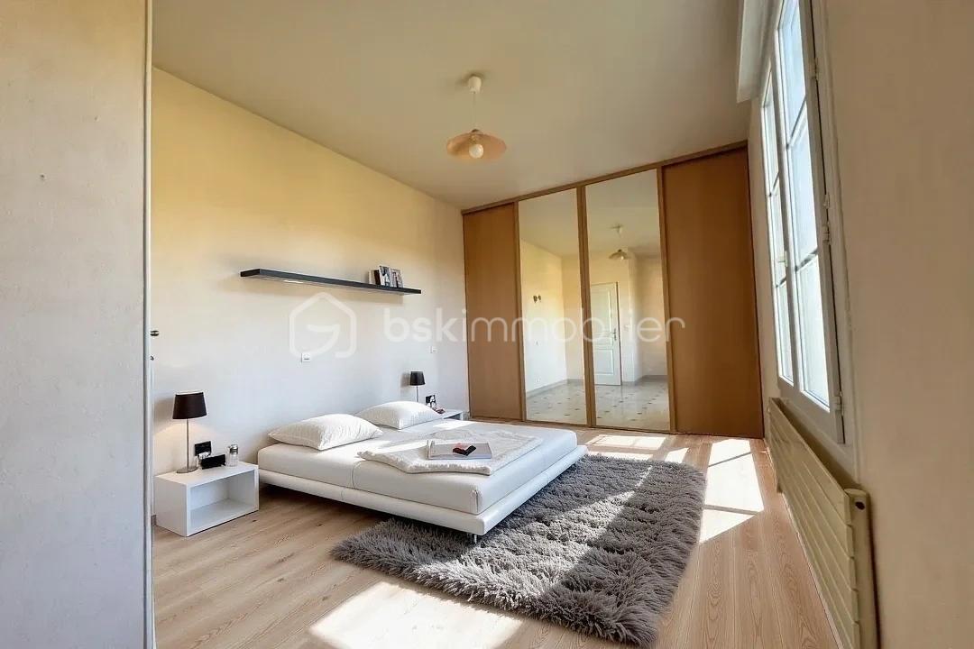 Maison de 140 m² - hoqi-004eb1b23ba843fd85c160e28dbe2cf6.JPG