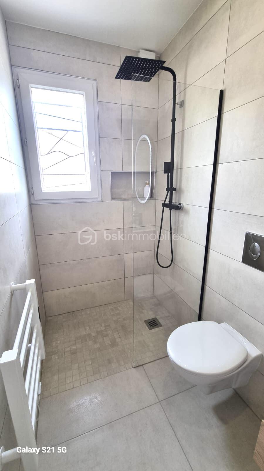 Maison de 135 m² - d5216e00-1041-4658-a605-f5dd4da95473.jpeg