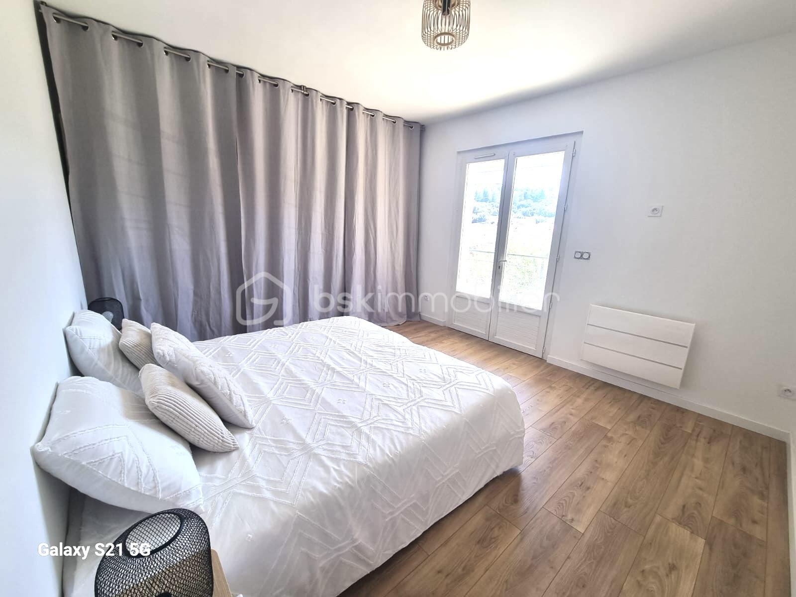 Maison de 135 m² - 5a25e9ce-906f-41d6-8ac8-5923cabde375.jpeg