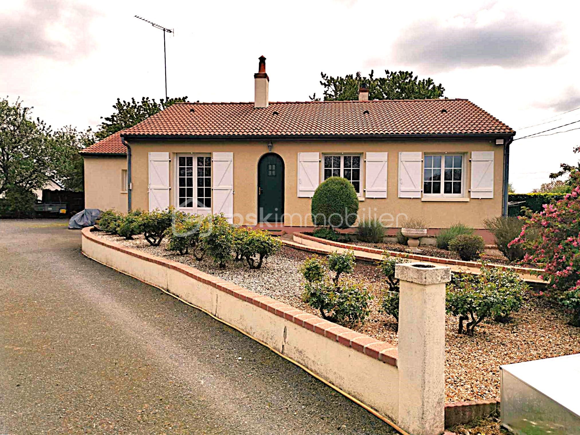Maison de 120 m² - 489728958_1740725696824533_684445629580178469_n R.jpg