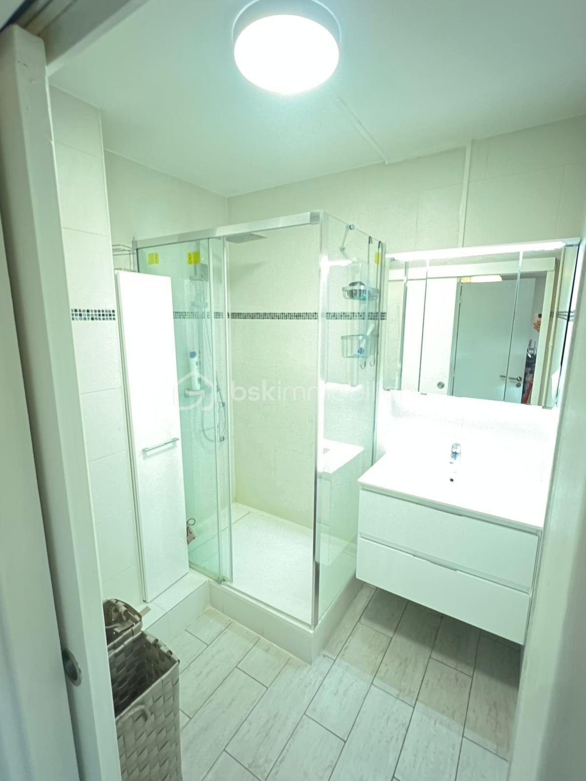 Appartement de 41,92 m² - sdb 2.jpg