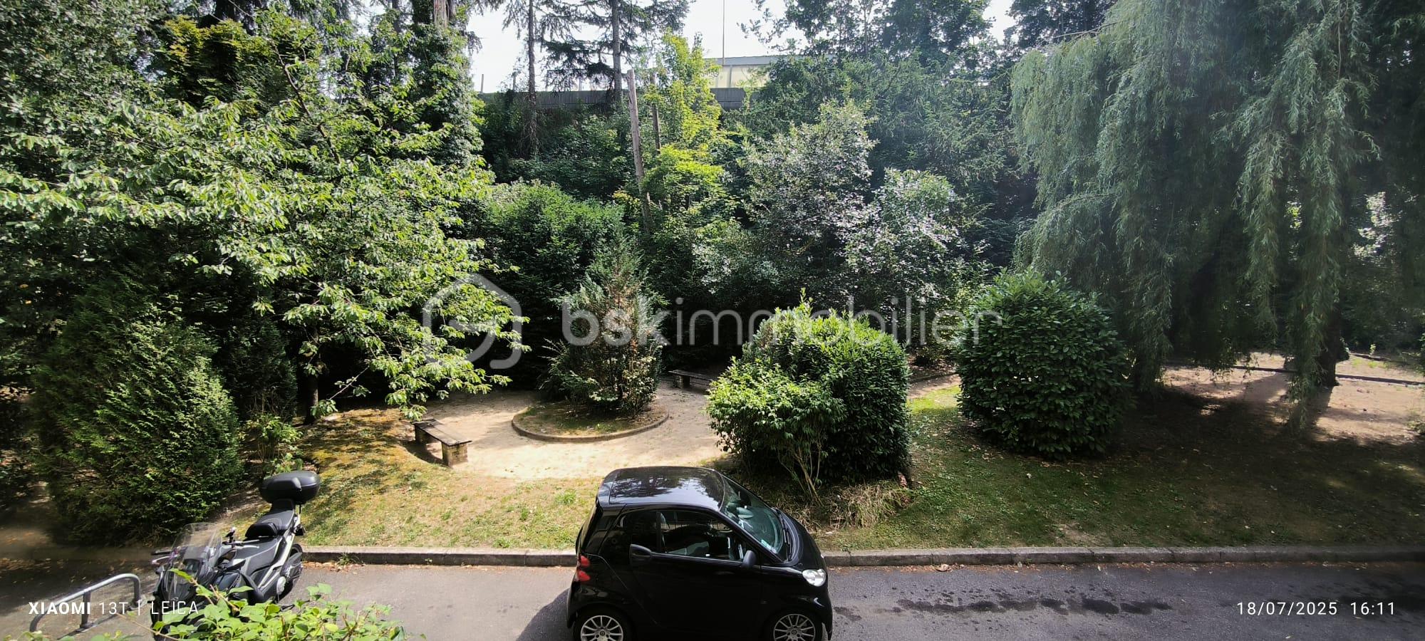 Appartement de 41,92 m² - jardin de detente.jpg
