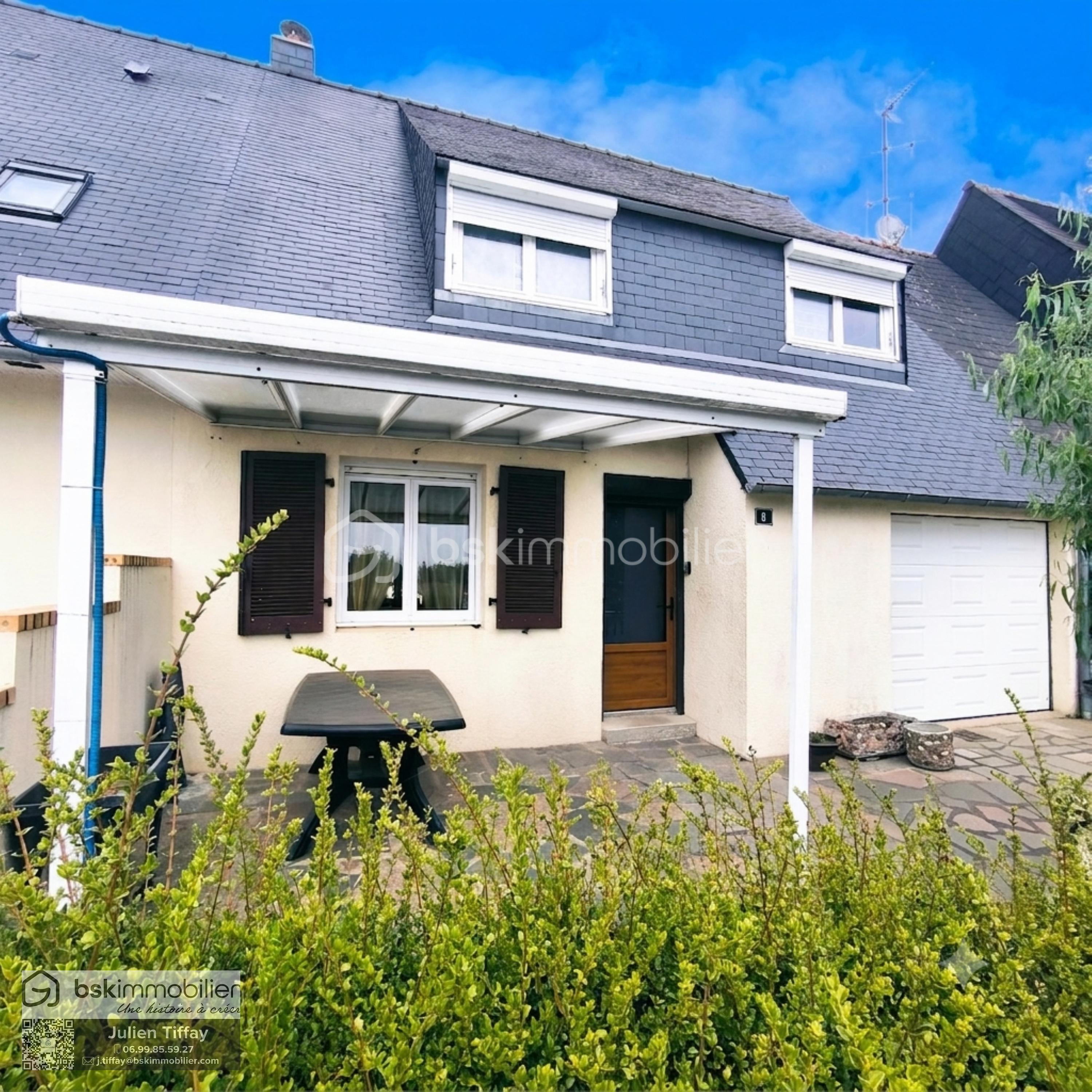 Maison 4 pièces 103 m² · à Lécousse · 103 m² · 185 000 €