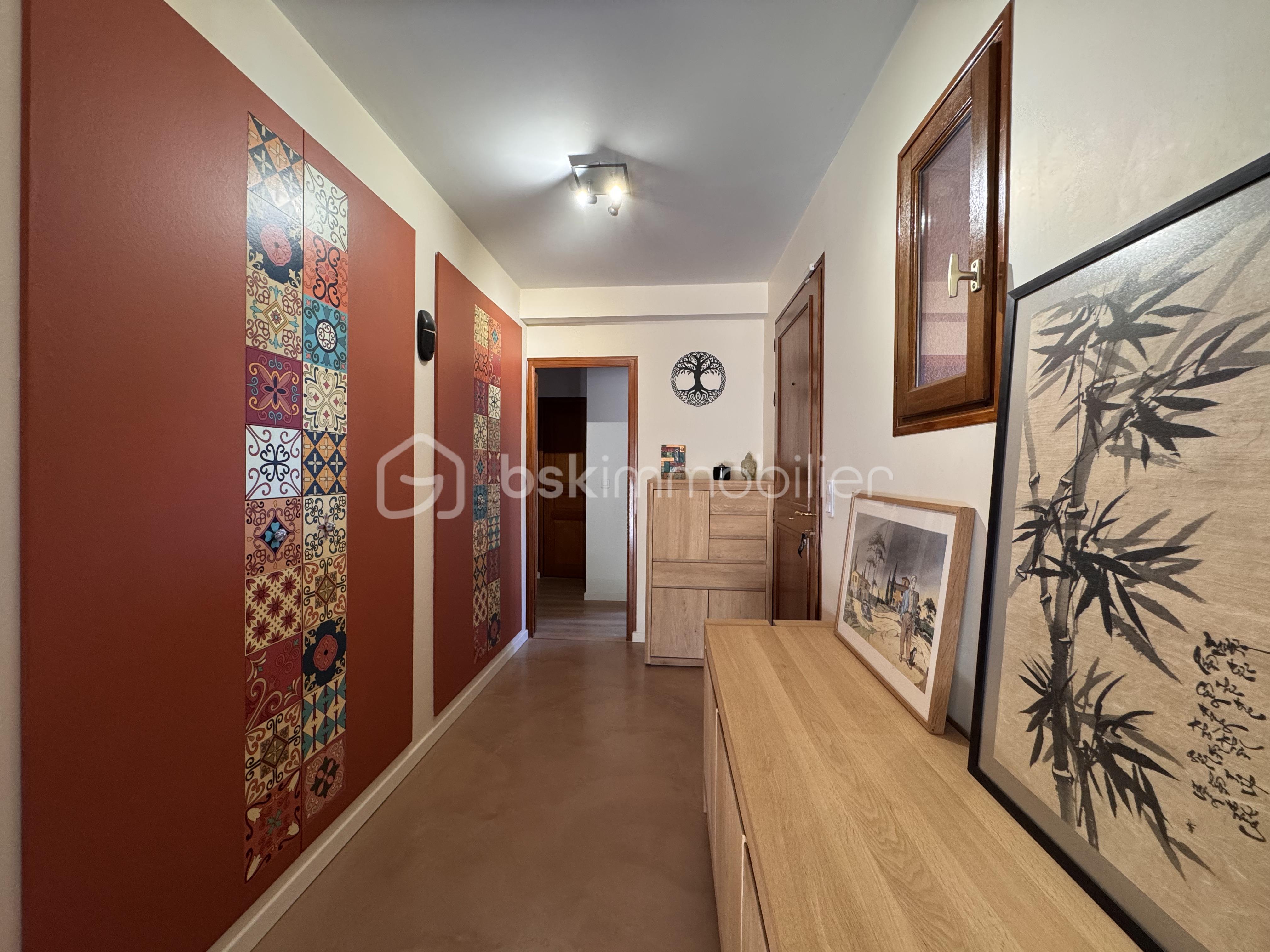 Maison de 136 m² - Entrée Gignac la Nerthe.jpg