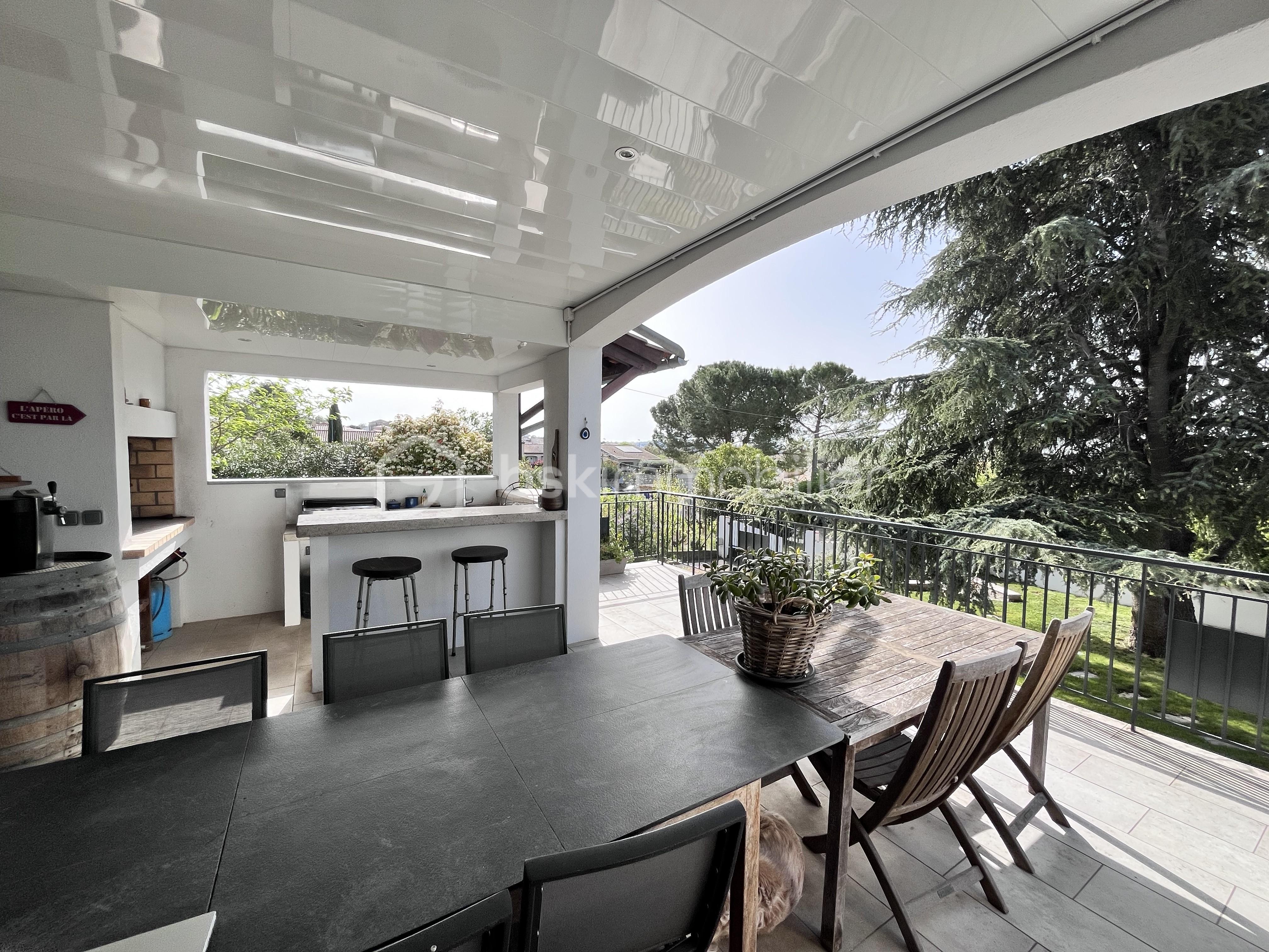 terrasse extérieure.jpg