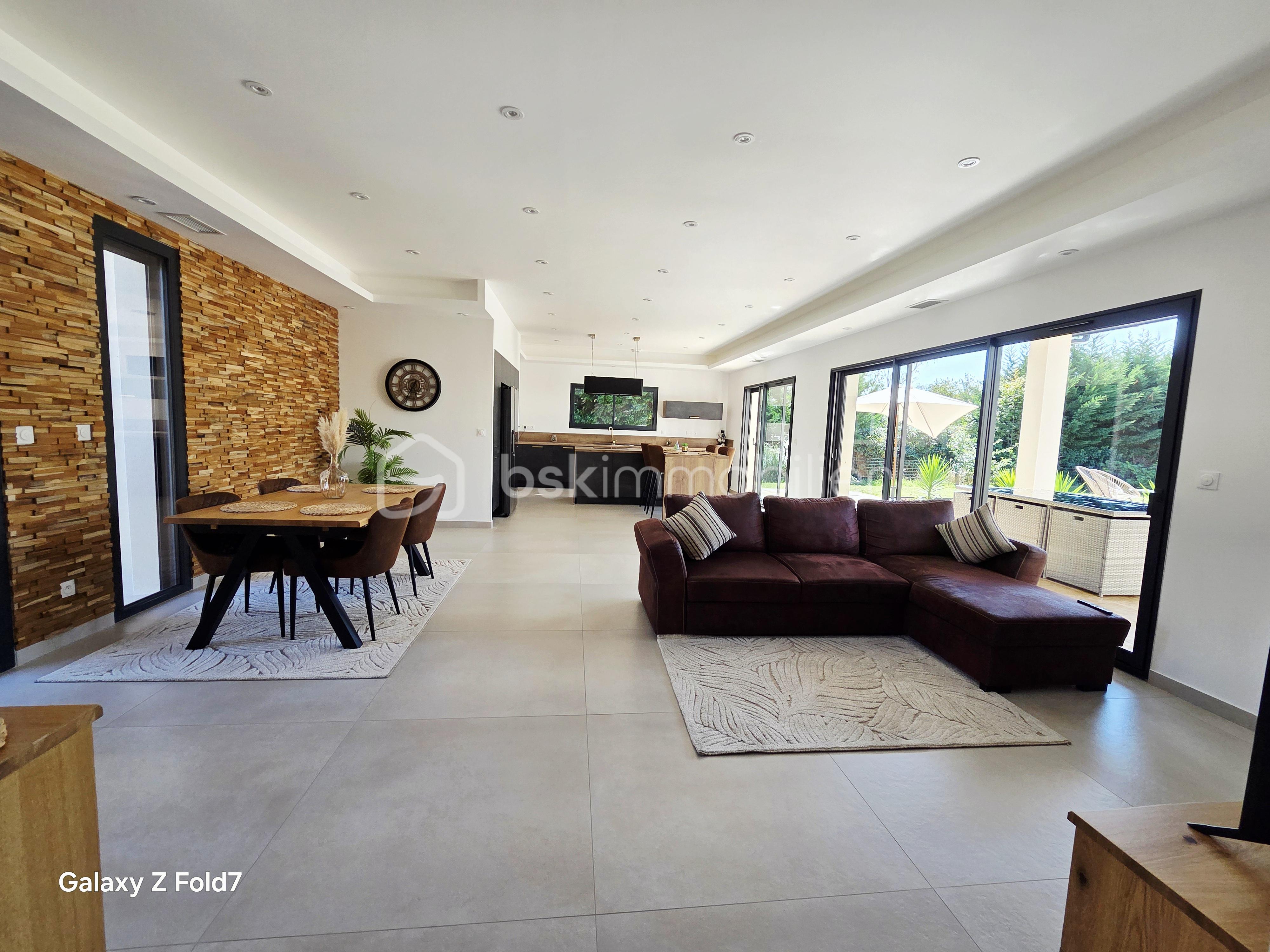 Maison de 161 m² - 20250918_150157.jpg