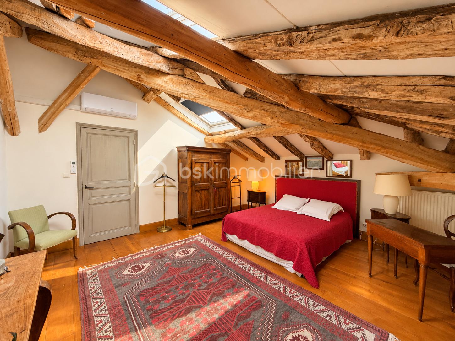 Chambre mansardée rustique et chaleureuse-2.png
