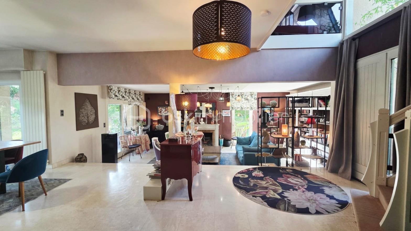 Maison de 164 m² - WhatsApp Image 2025-10-13 à 14.36.30_f1d0ebab.jpg