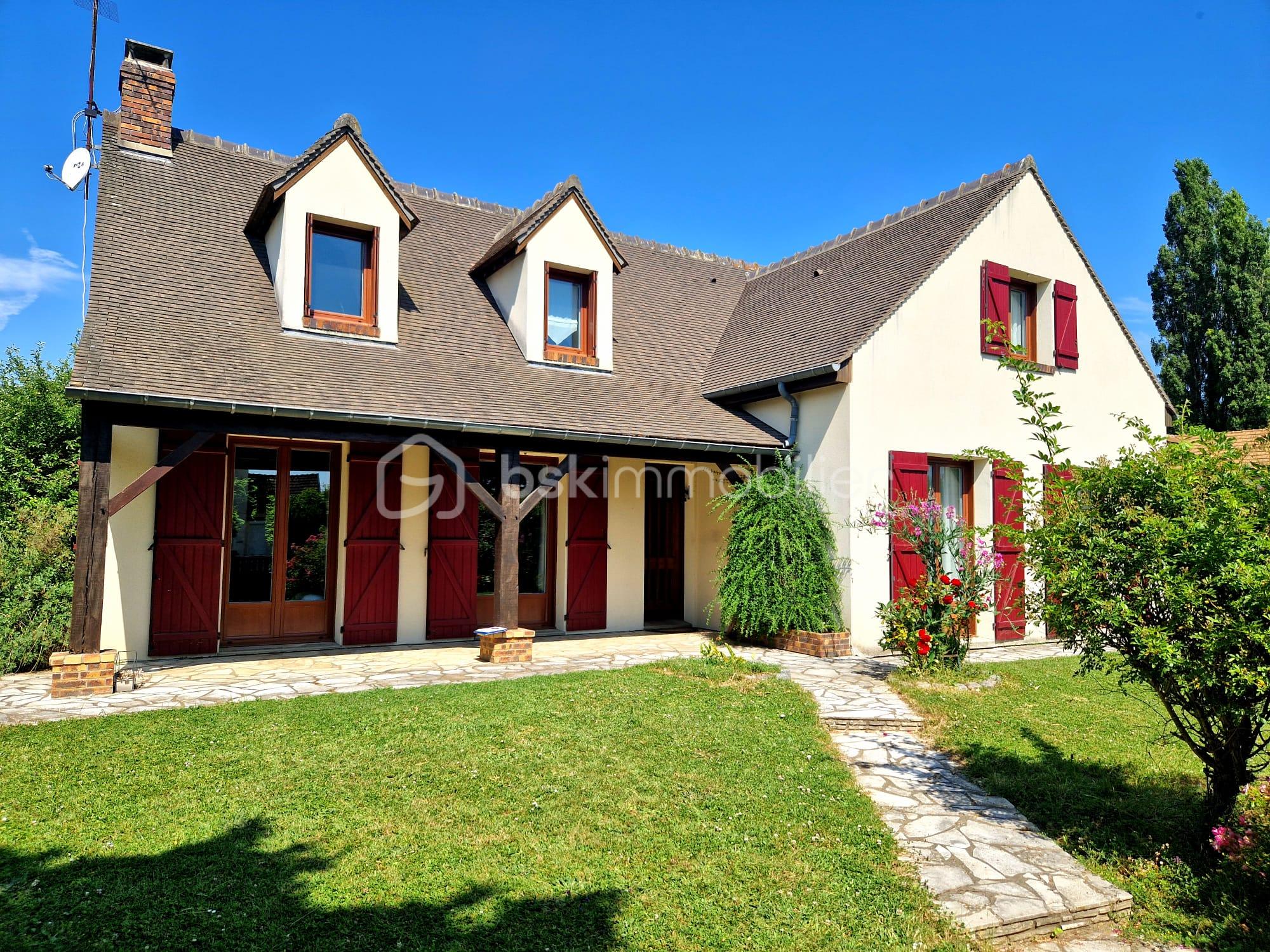HOUDAN IMMOBILIER BSK CELINE VAN DE WALLE 2.jpeg