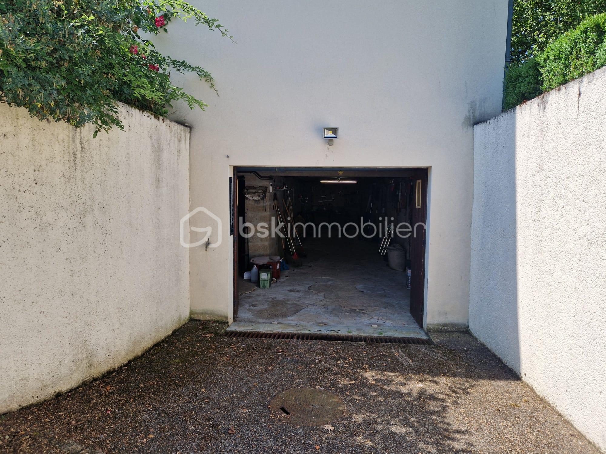 HOUDAN IMMOBILIER BSK CELINE VAN DE WALLE 17.jpeg