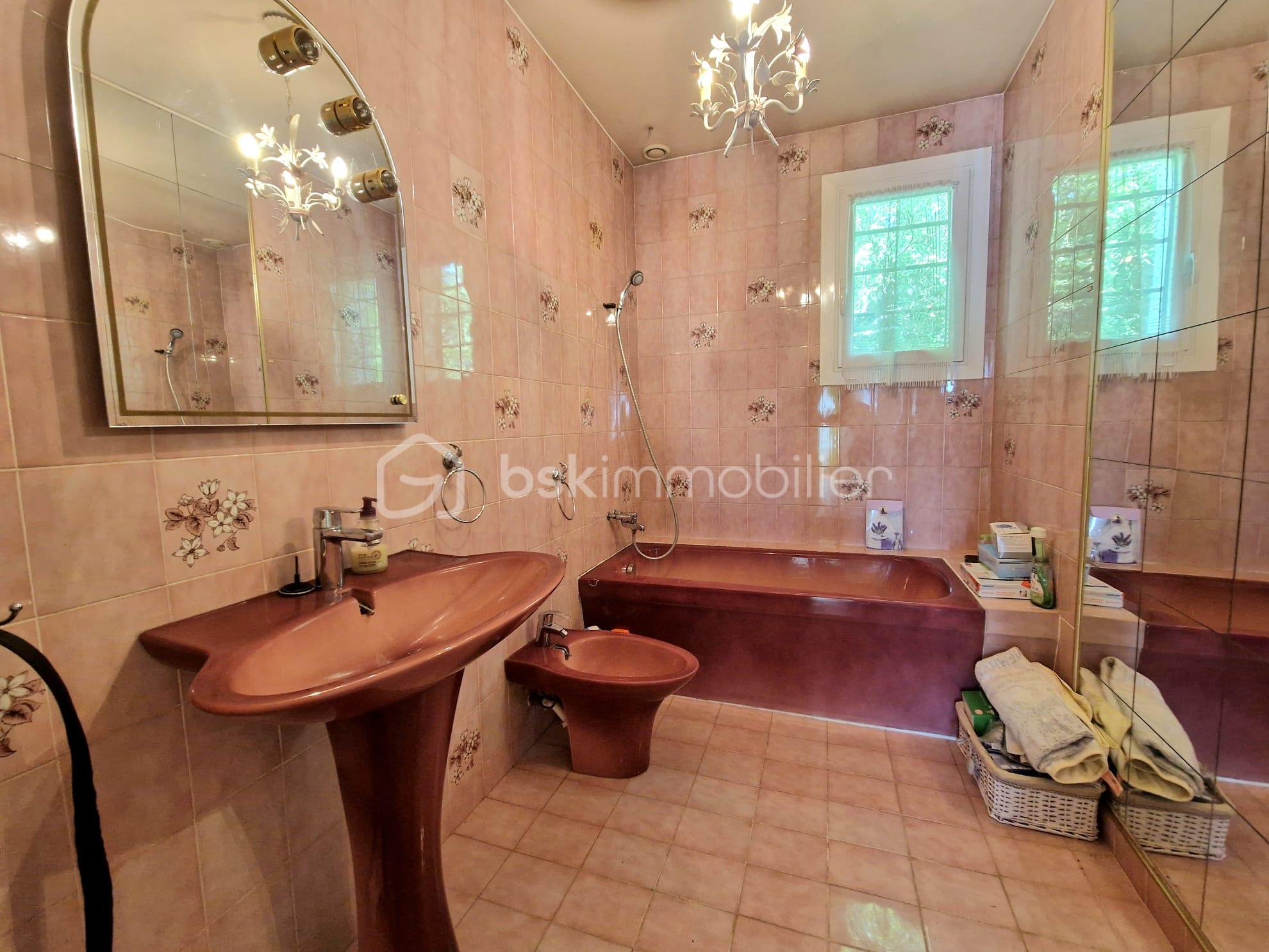 HOUDAN IMMOBILIER BSK CELINE VAN DE WALLE 14.jpeg