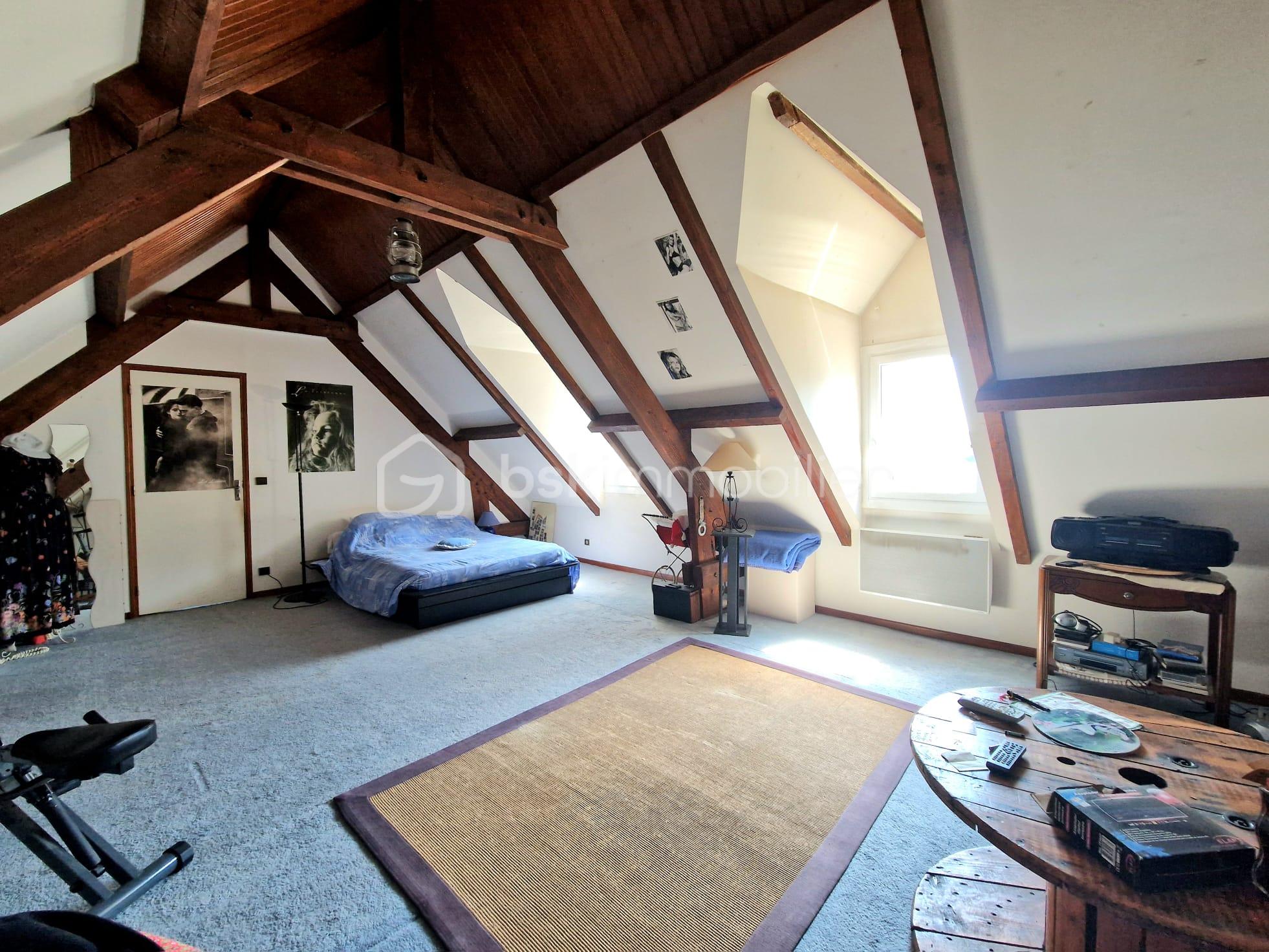 HOUDAN IMMOBILIER BSK CELINE VAN DE WALLE 9.jpeg