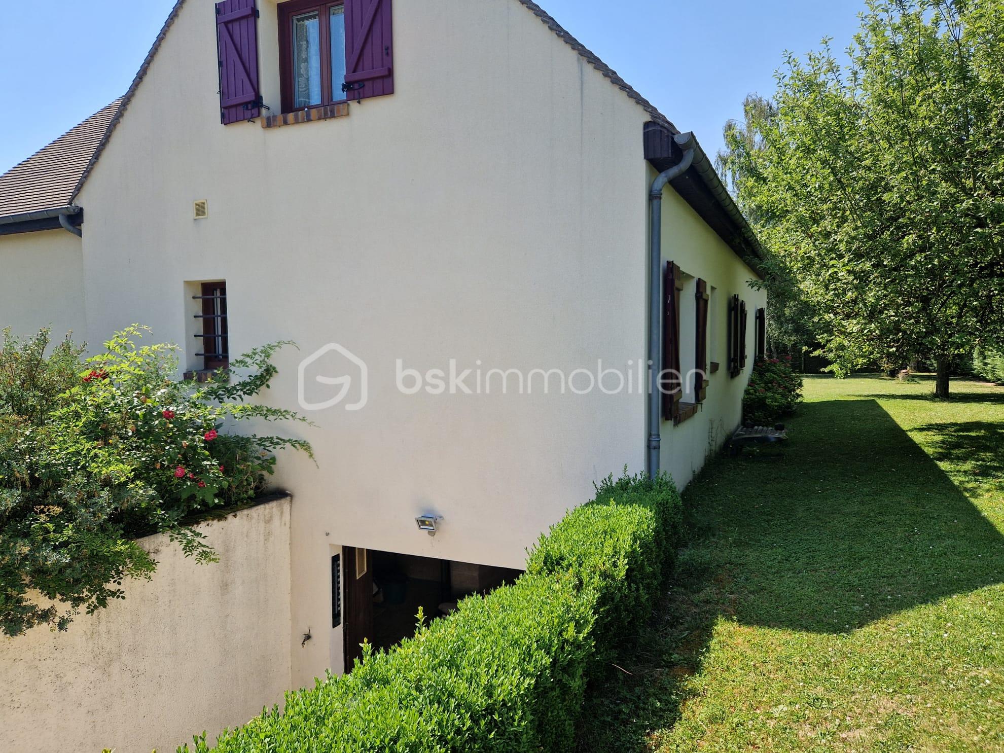 HOUDAN IMMOBILIER BSK CELINE VAN DE WALLE 20.jpeg