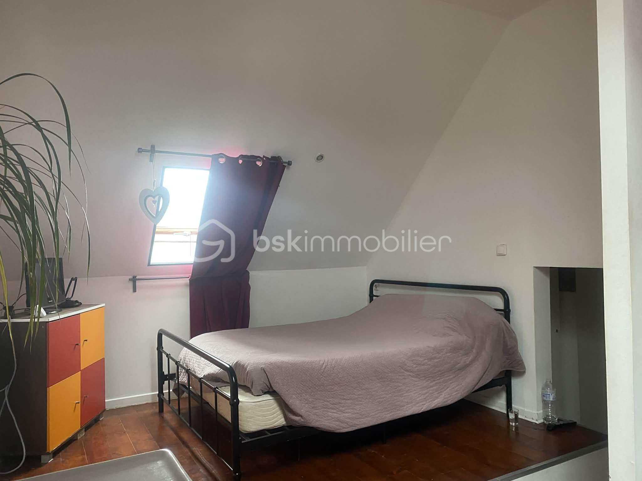 Maison ancienne de 122 m² - 9bd2db90-1d29-46f3-b853-cfd761fadc62.jfif