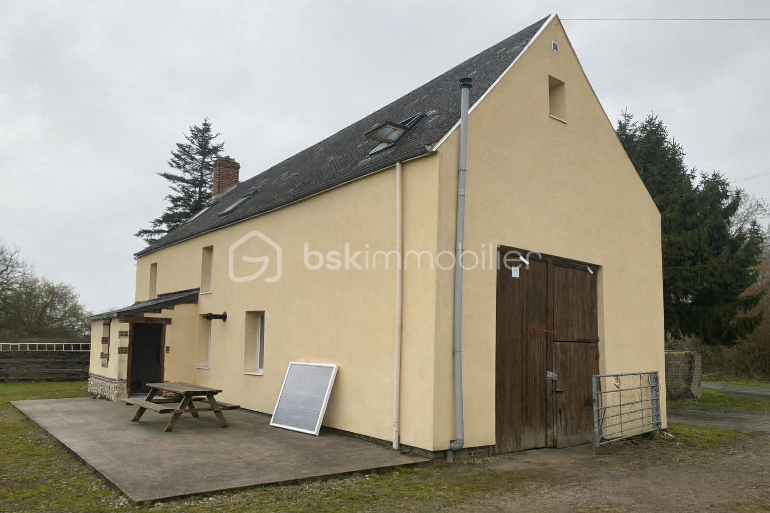 Maison ancienne de 122 m² - 012e59ec-ae74-470e-9dc9-a6c785552a71.jfif