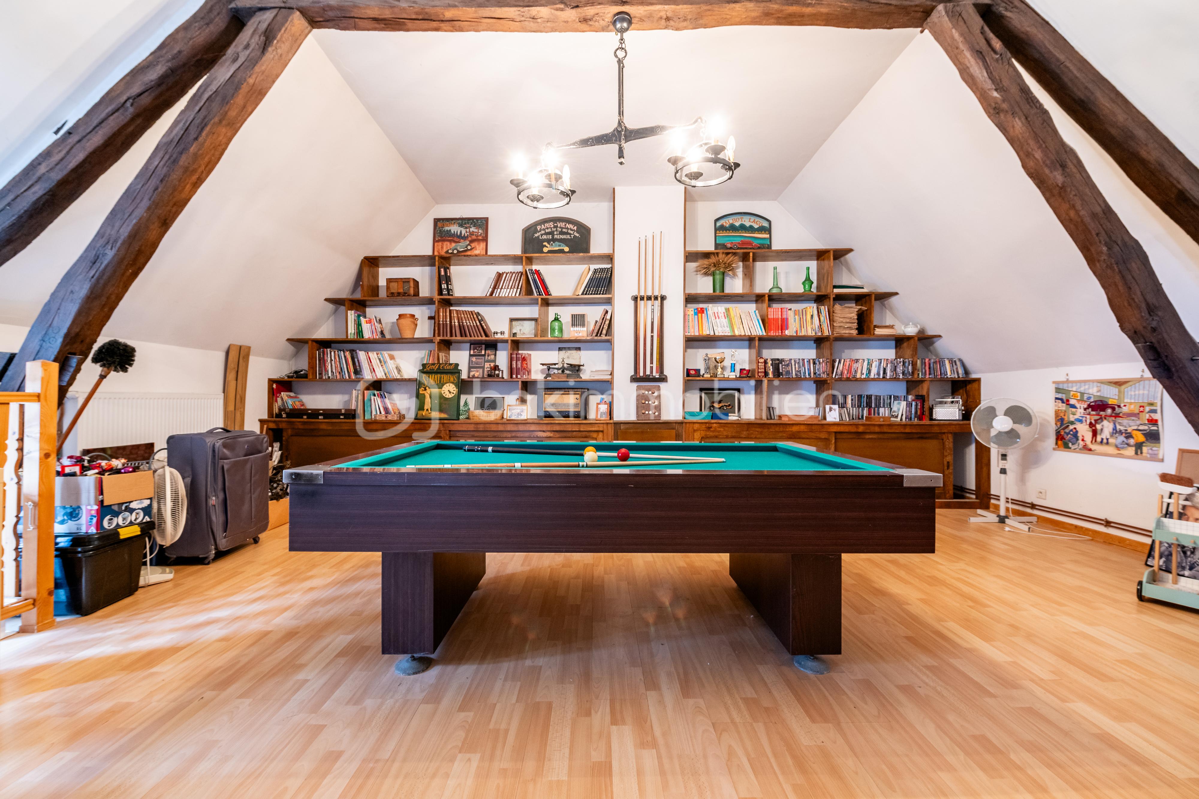 Maison de 214 m² - BELLENEY-BskAubinSalon-OlivierReynes-23.jpg