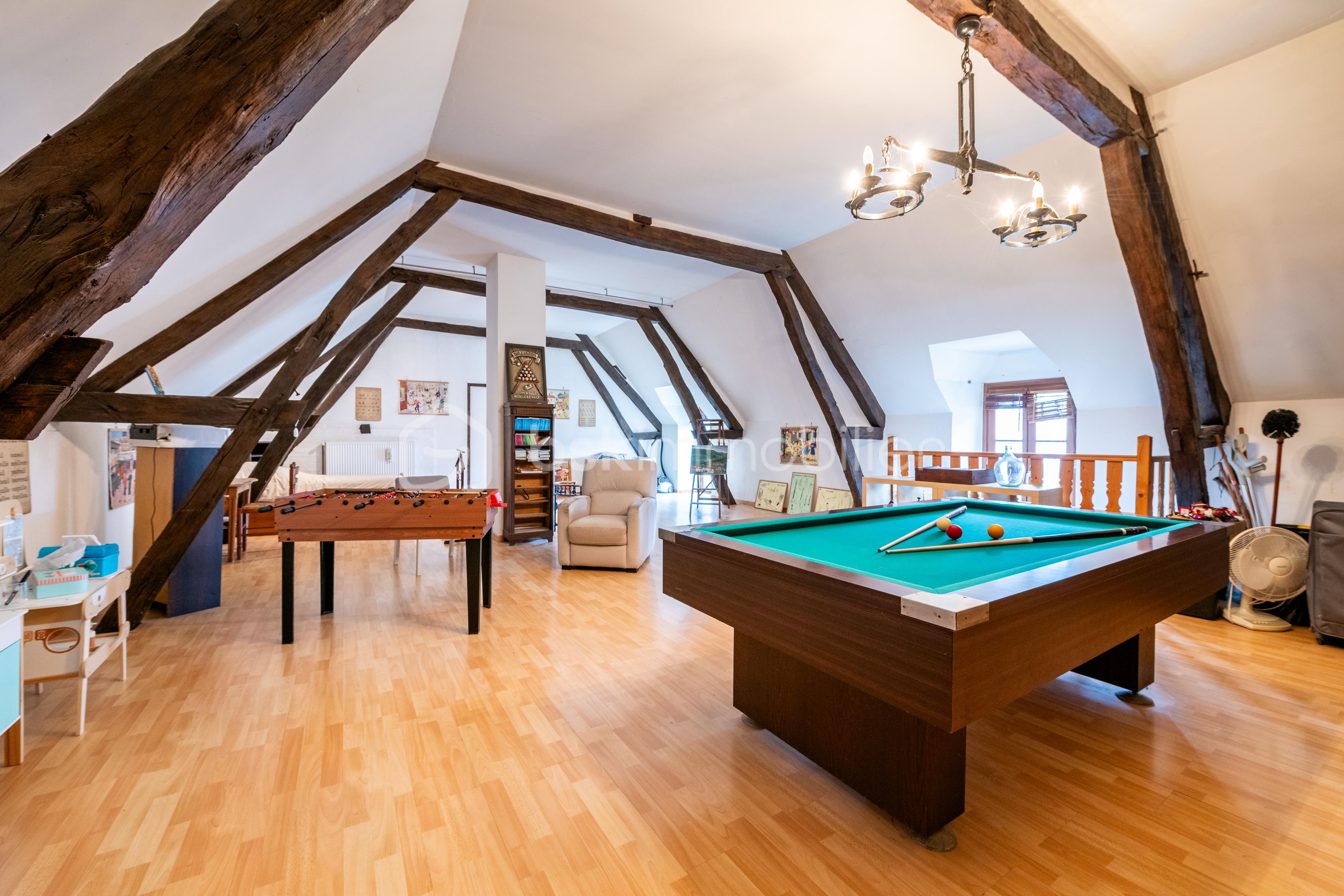 Maison de 214 m² - BELLENEY-BskAubinSalon-OlivierReynes-24.jpg