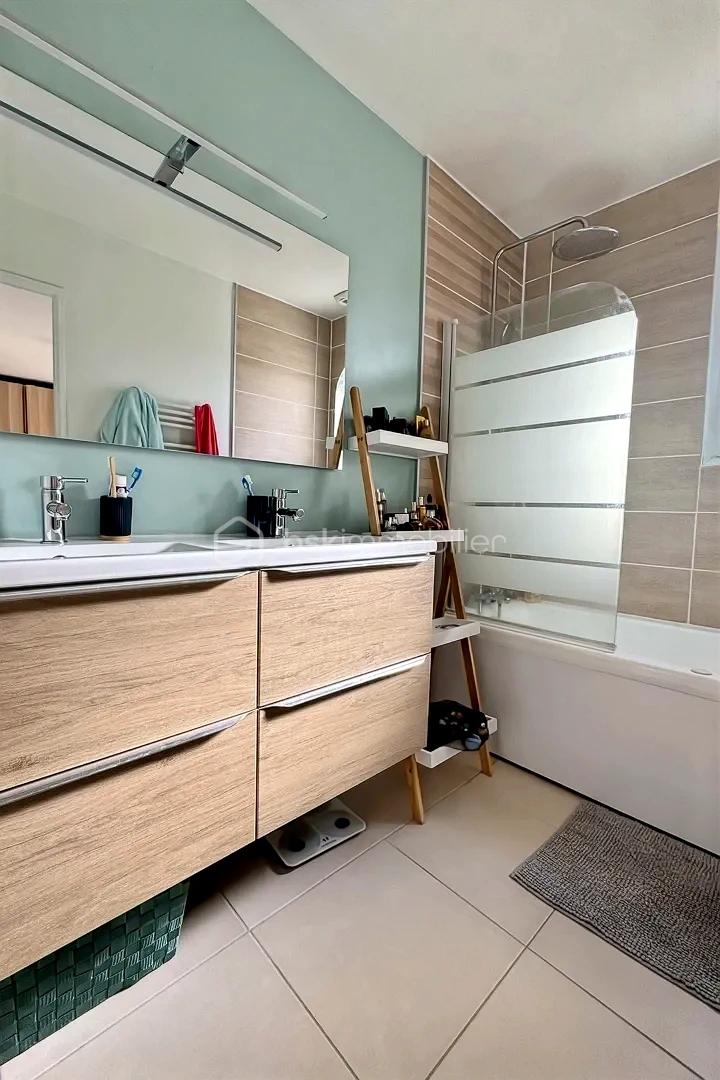 Maison de 87 m² - hoqi-fa5184d7a2594d4b987027c9728660ec.JPG