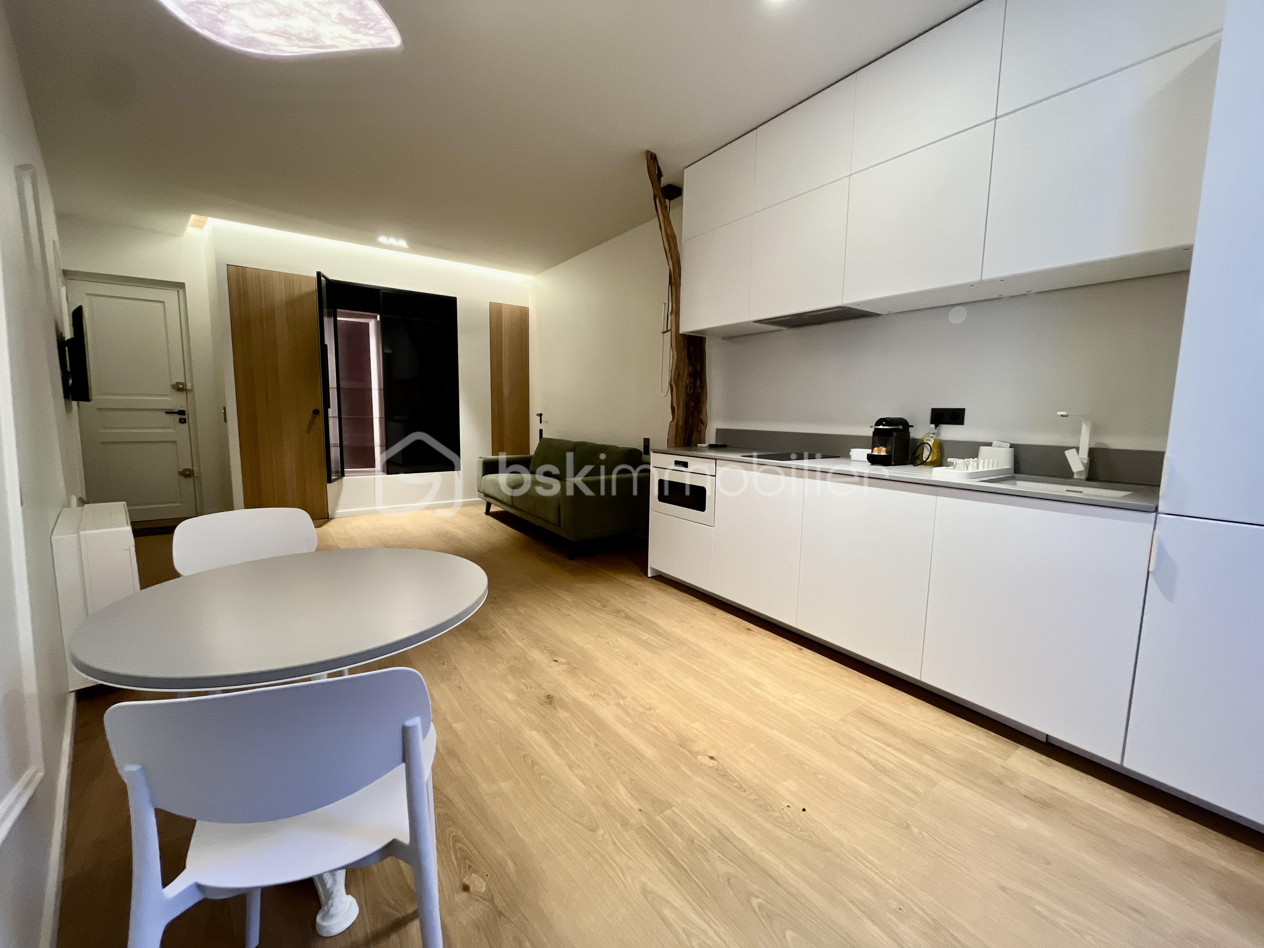 Appartement de 38 m² - DJI_20250418_103100_852.jpg