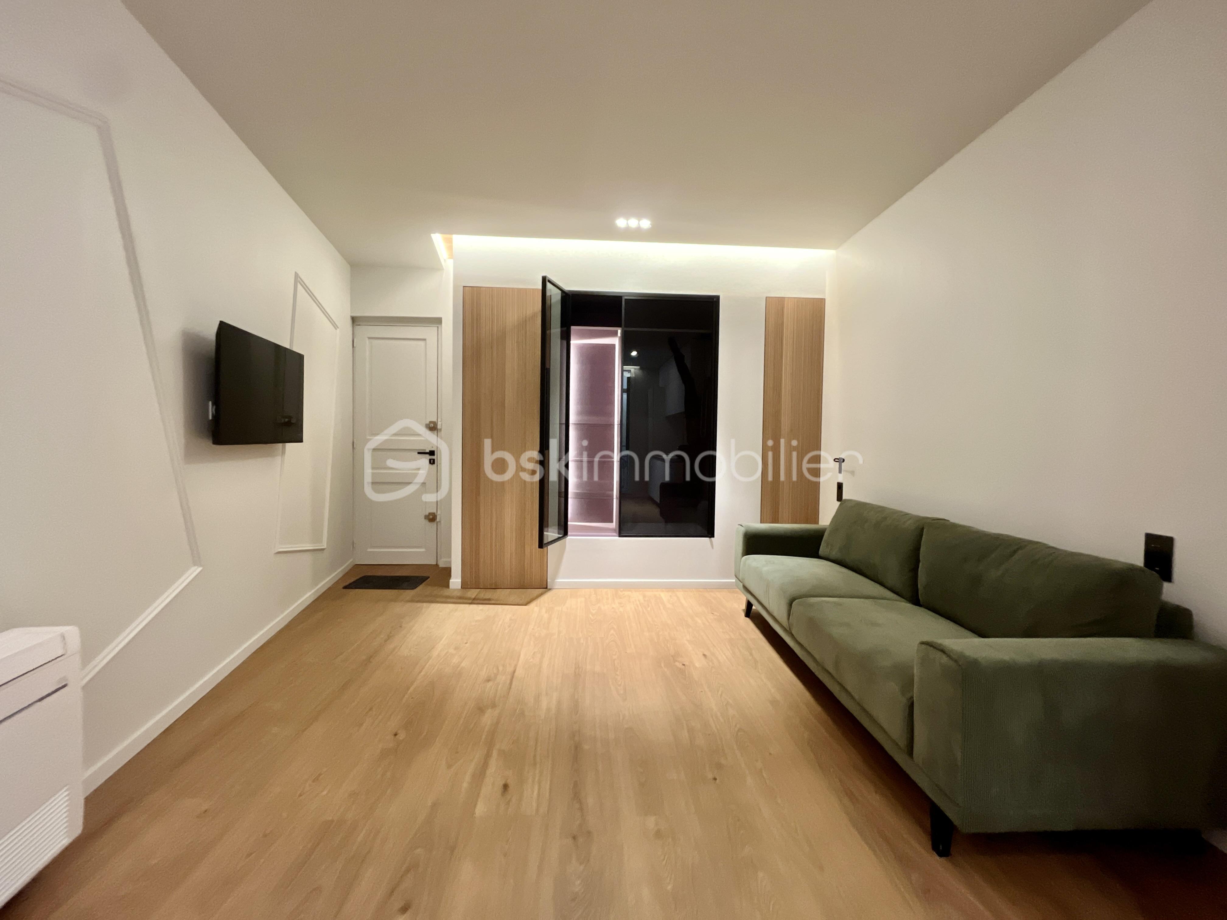 Appartement de 38 m² - DJI_20250418_103125_515.jpg