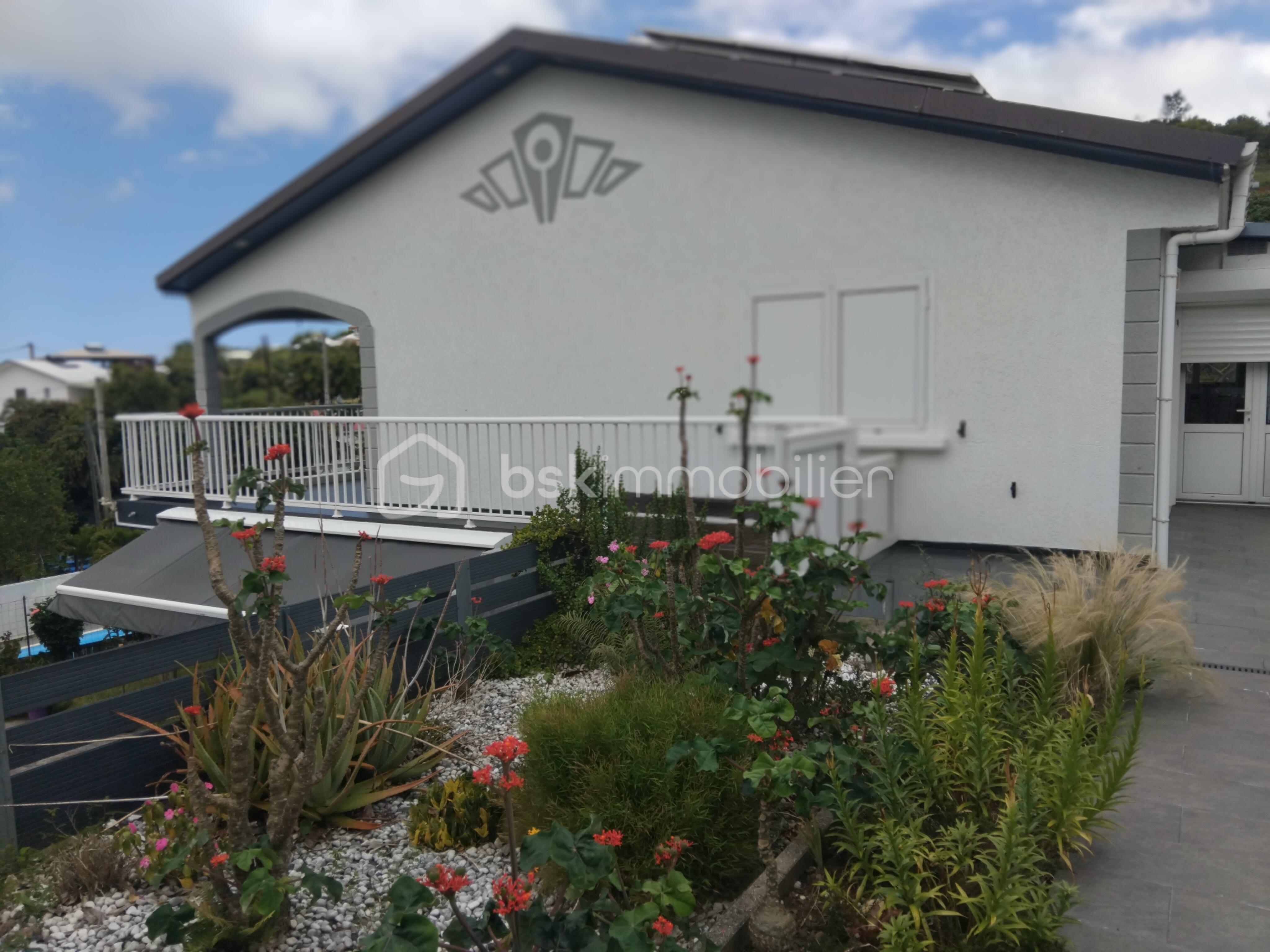 Maison de 171 m² - villa haut.jpg