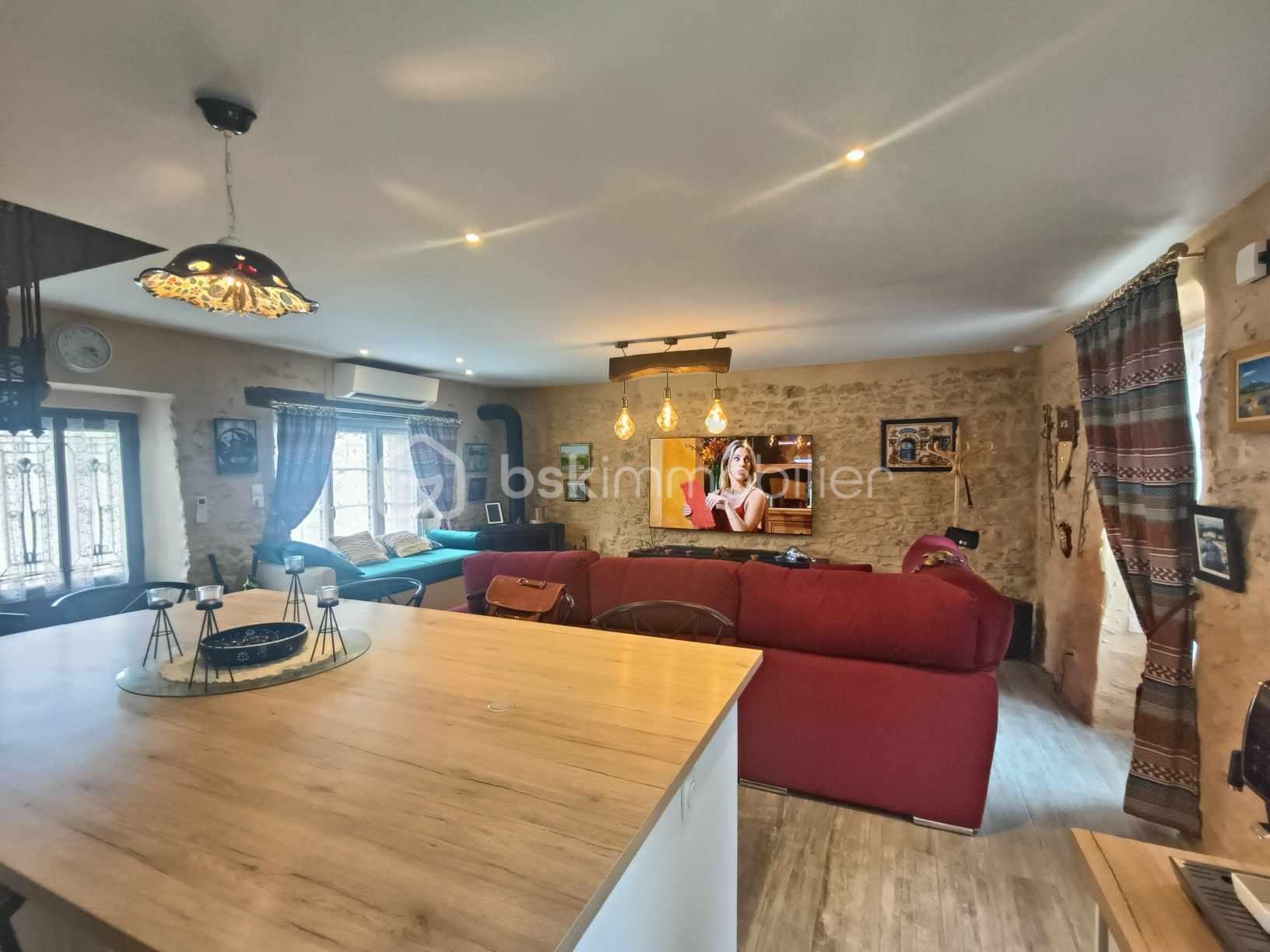 Maison de ville de 82 m² - 490991891_1242631403958454_5334712268434014252_n.jpg