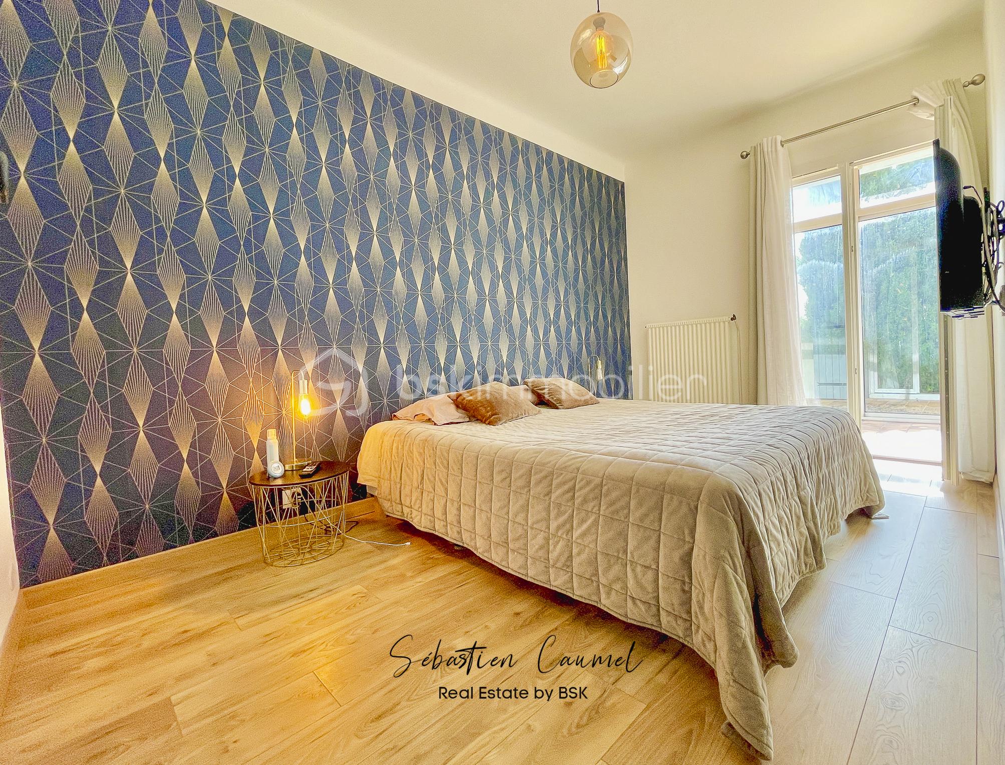 Villa de 184 m² - CHAMBRE 3 VILLA COURNONTERRAL copie.jpg
