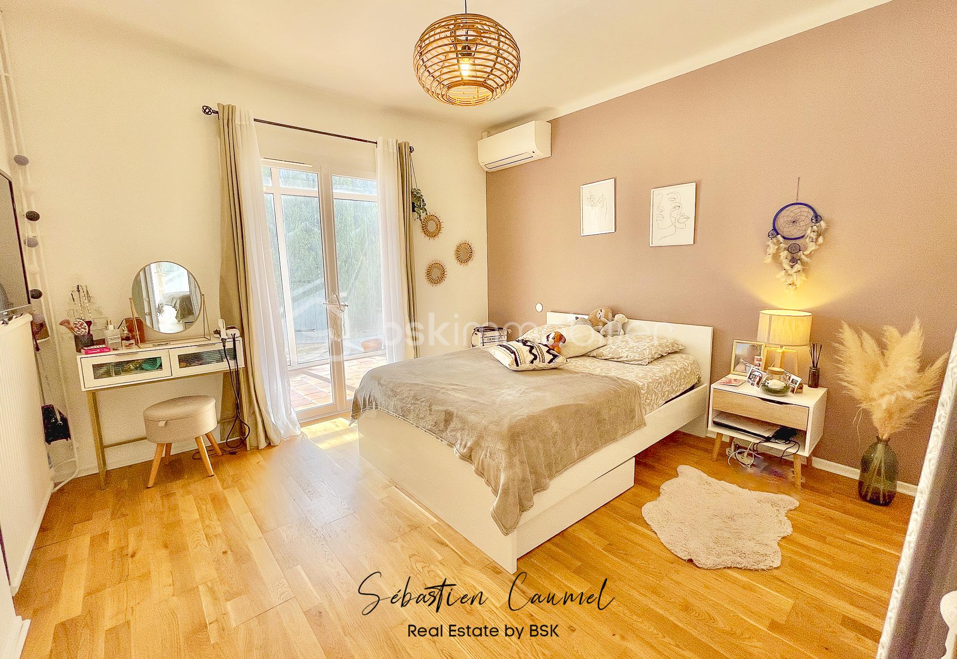 Villa de 184 m² - CHAMBRE 1 SUITE VILLA COURNONTERRAL-1 copie.jpg