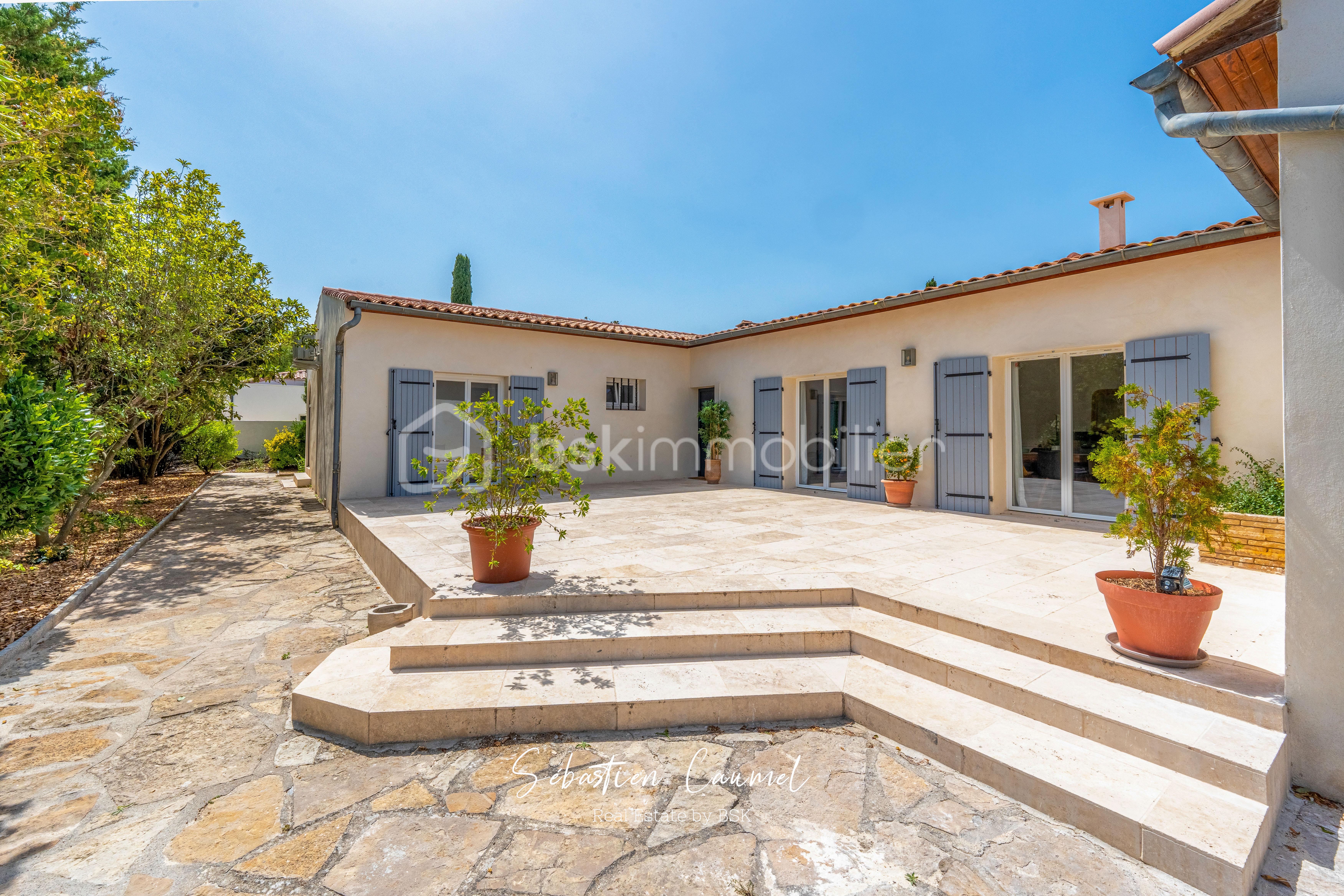 Villa de 184 m² - exterieur7 copie.jpg
