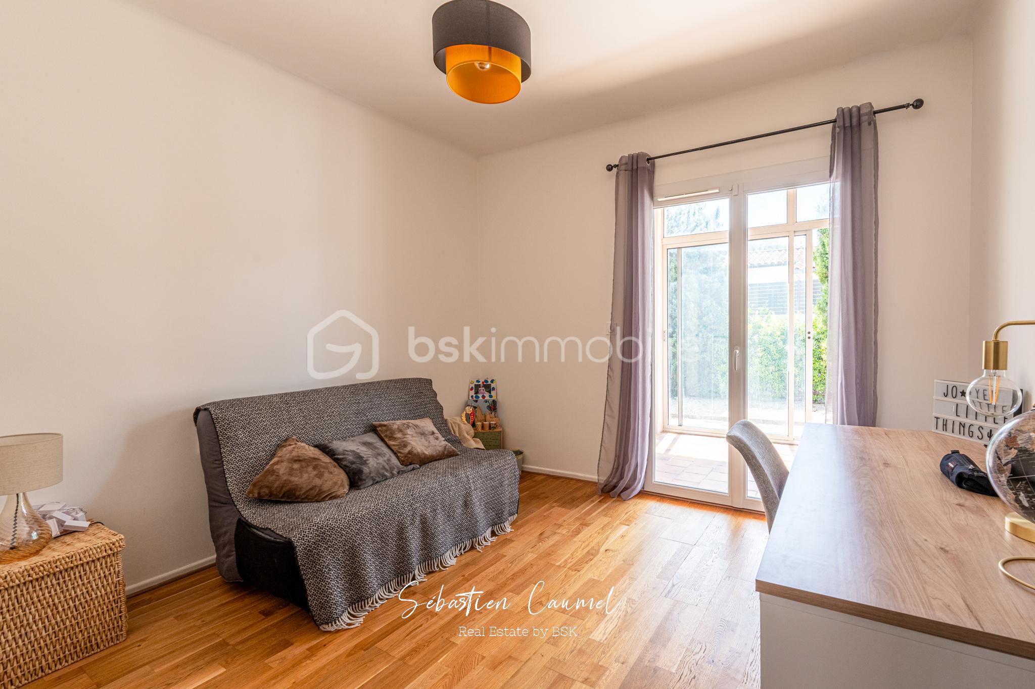 Villa de 184 m² - Chambre bureau.jpg