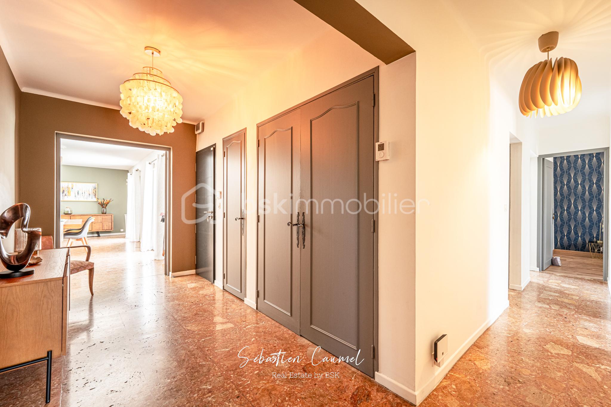 Villa de 184 m² - degagement couloir espace nuit1.jpg