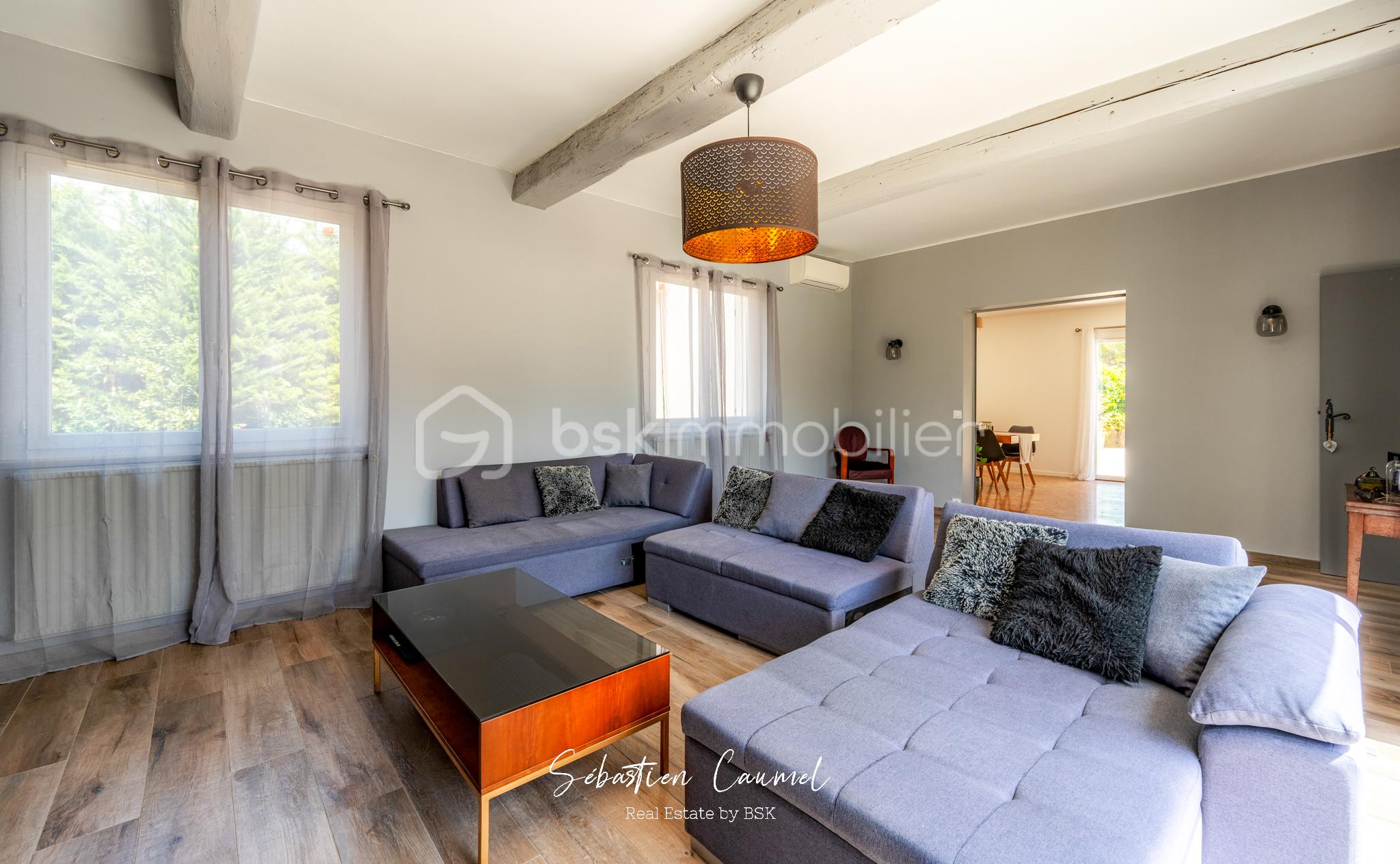Villa de 184 m² - salon3.jpg