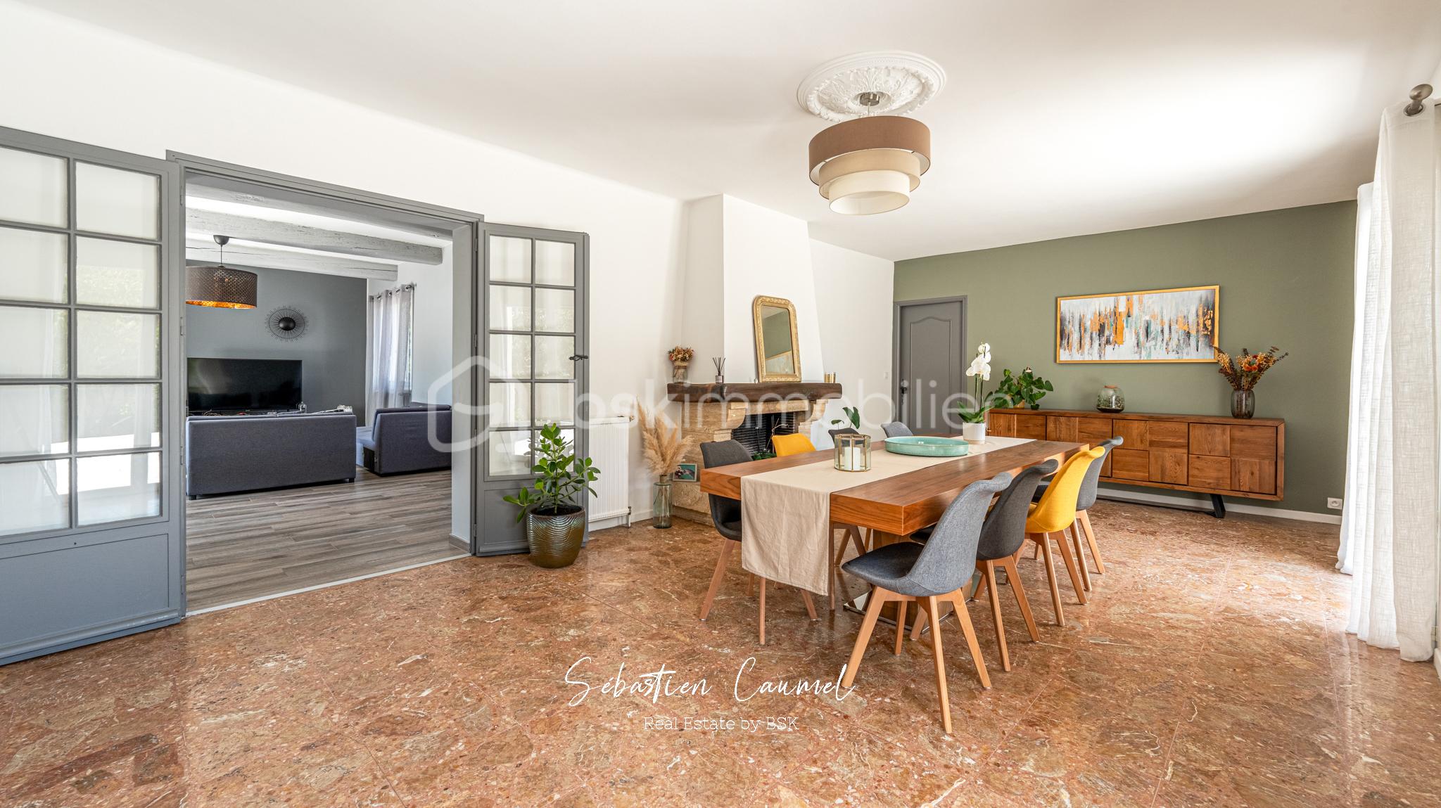 Villa de 184 m² - salle a manger3.jpg