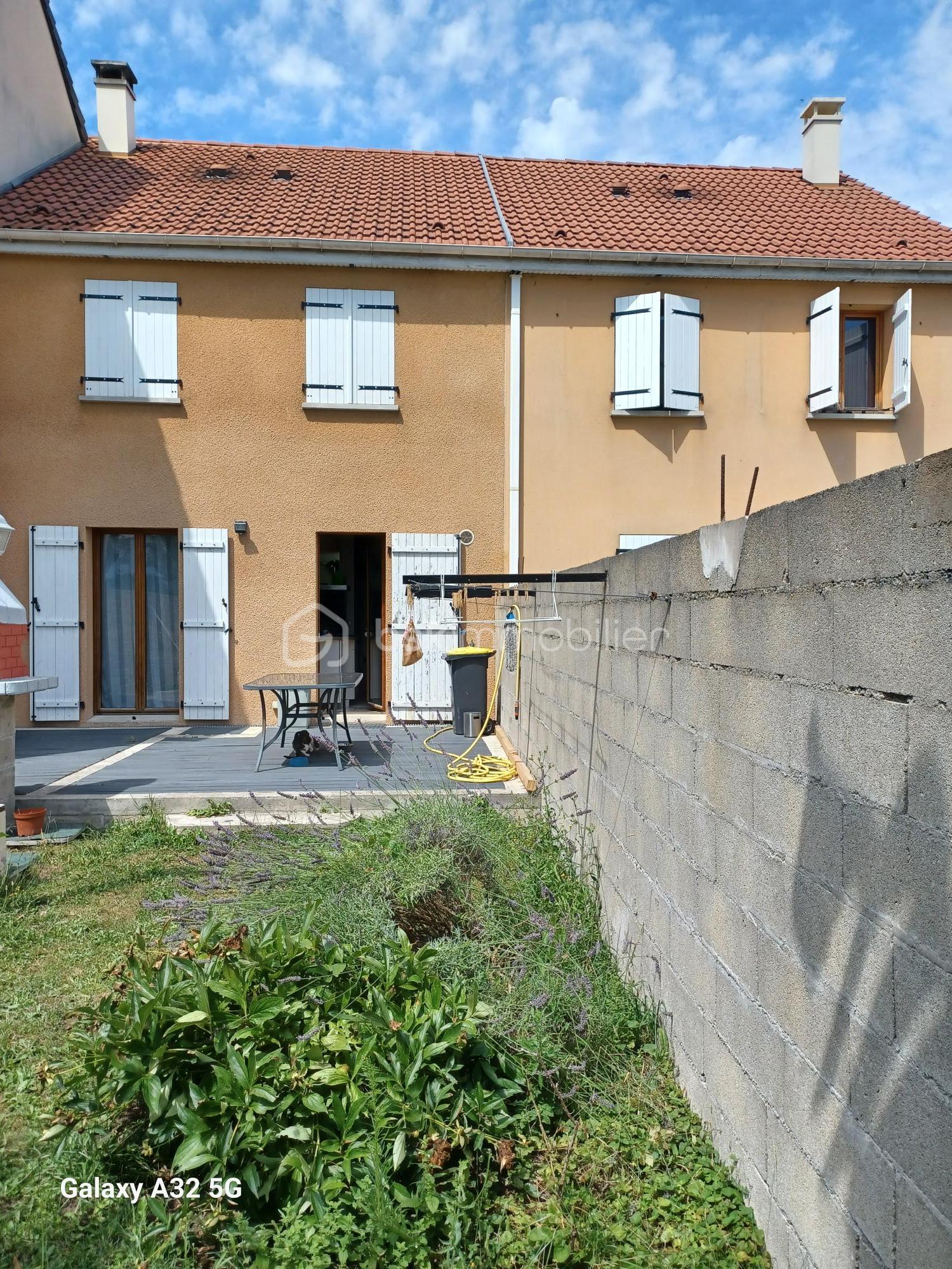 Maison de 87 m² - arriere maison tomasi 2.jpg