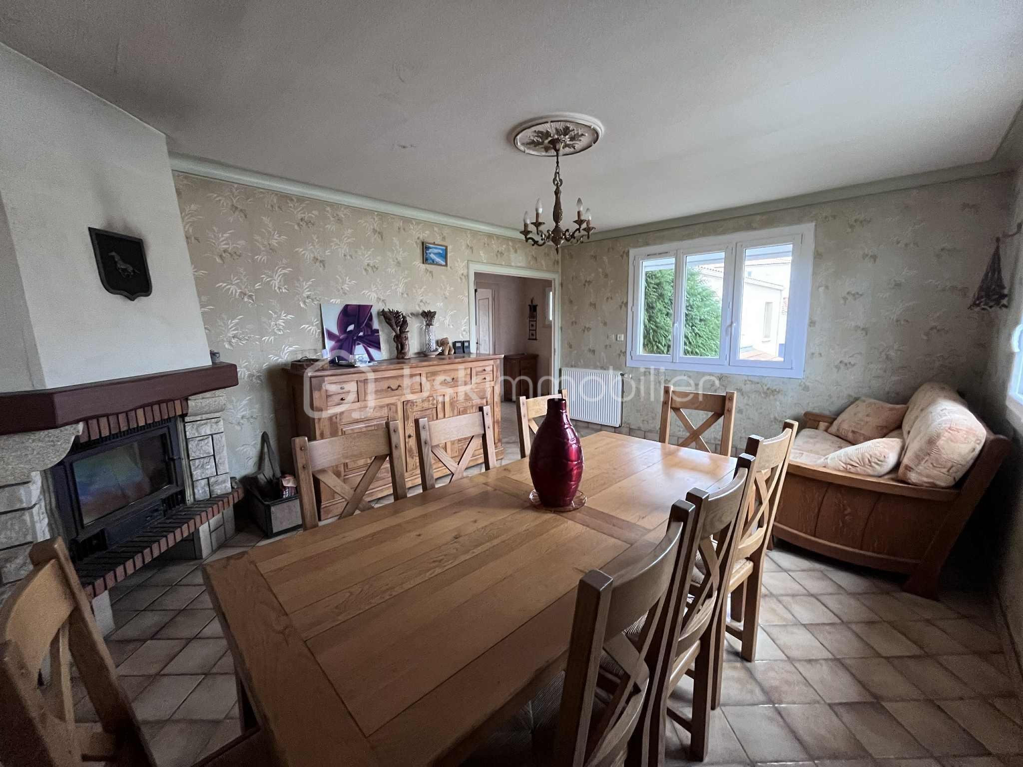 Maison ancienne de 74 m² - salon sejour v3.jpg