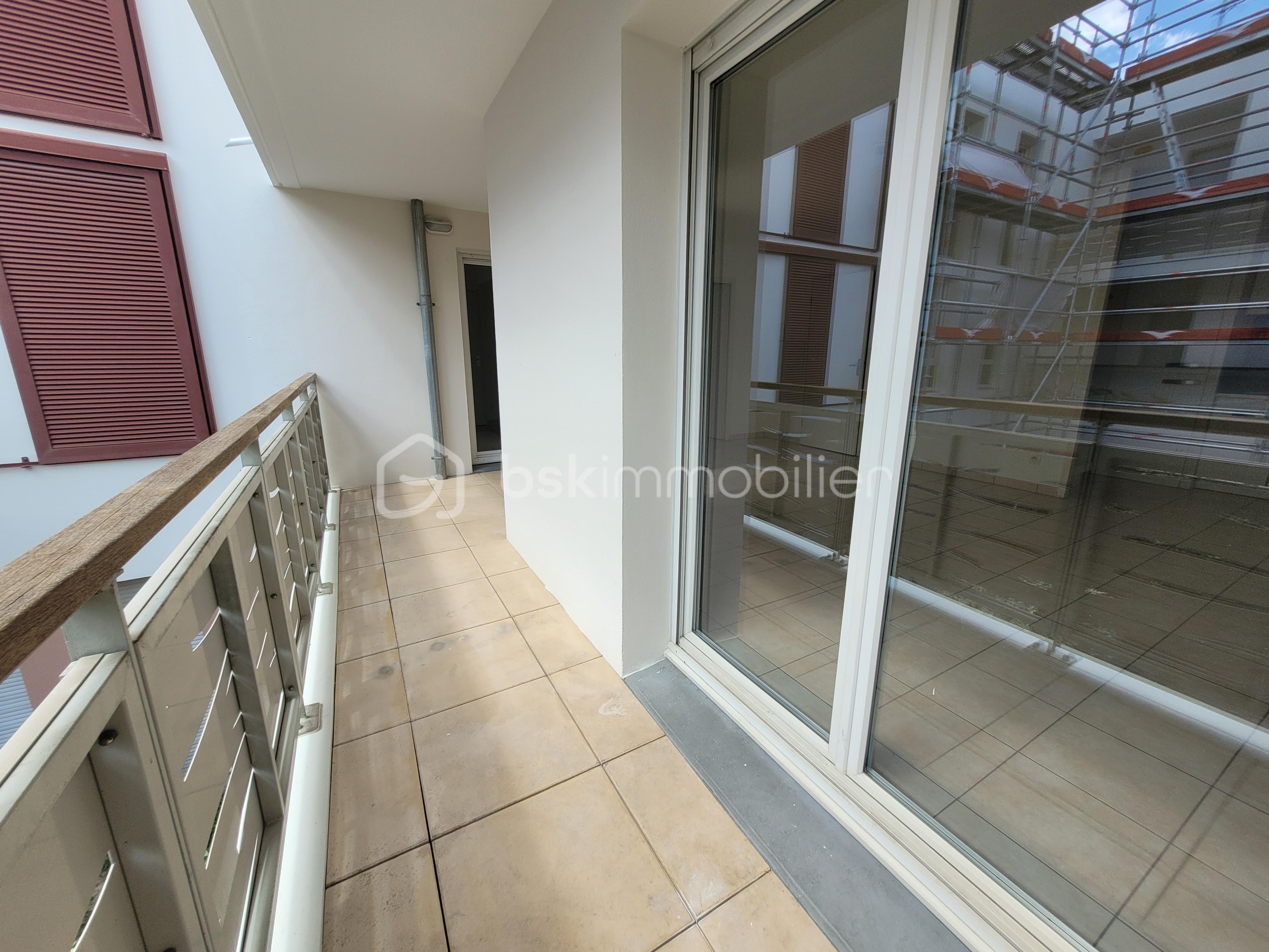 Appartement de 45,60 m² - 5 BALCON.jpg