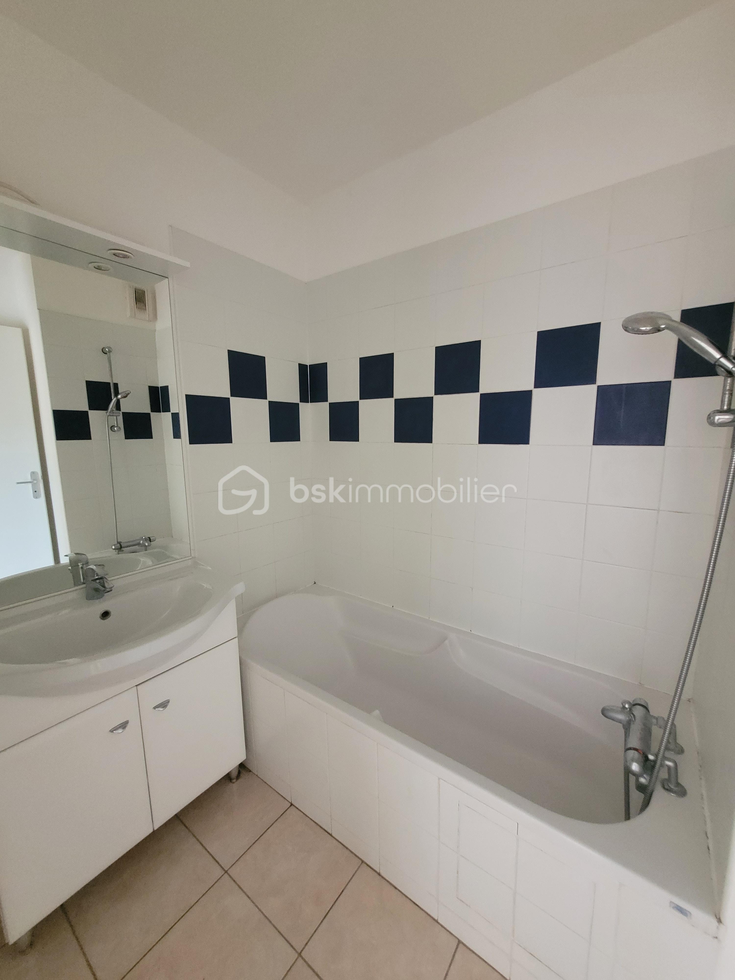 Appartement de 45,60 m² - 2 SDB.jpg