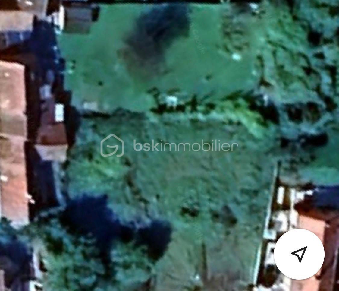 Terrain de 521 m²
