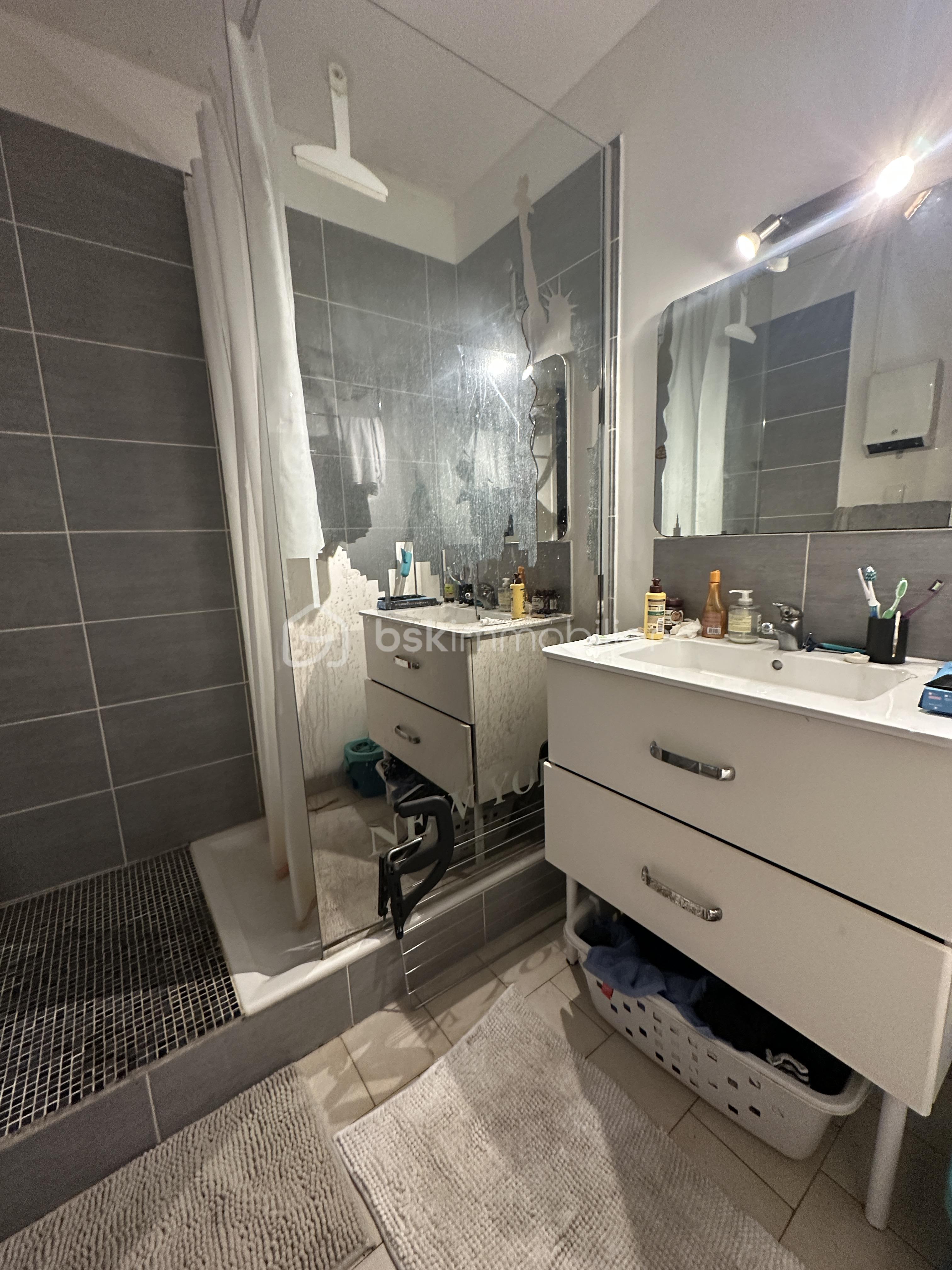 Immeuble de 290 m² - IMG_4429.JPG